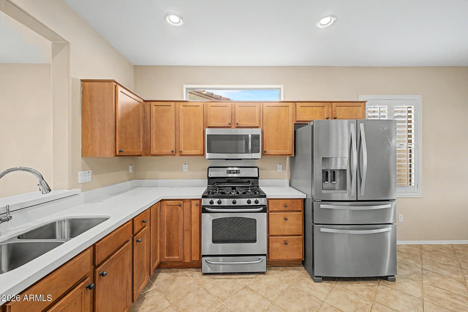 16492 W CHUPAROSA Lane, Surprise, AZ 85387 — photo 5 of 42