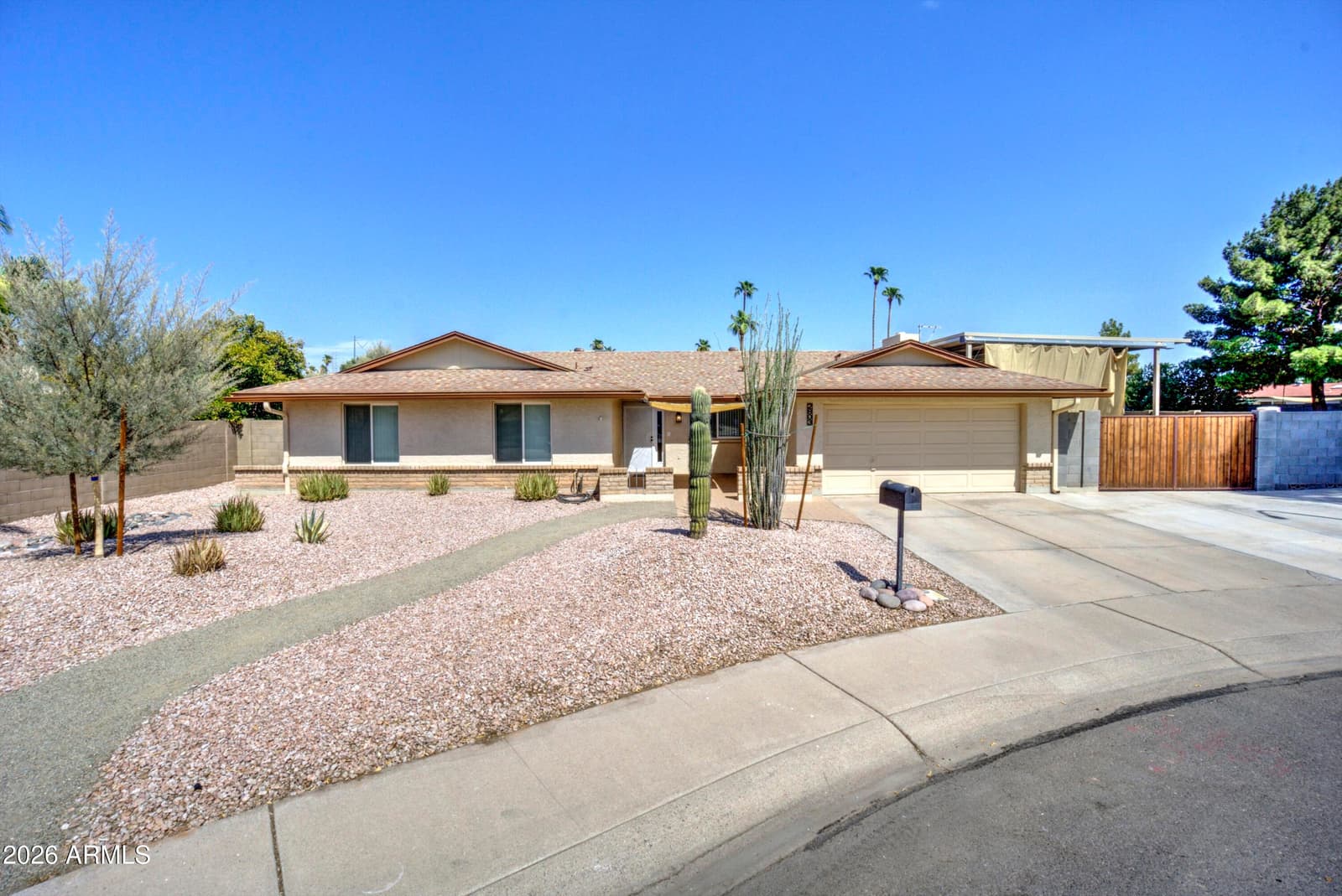 2803 W ROSEWOOD Drive, Chandler, AZ 85224 — photo 1 of 39