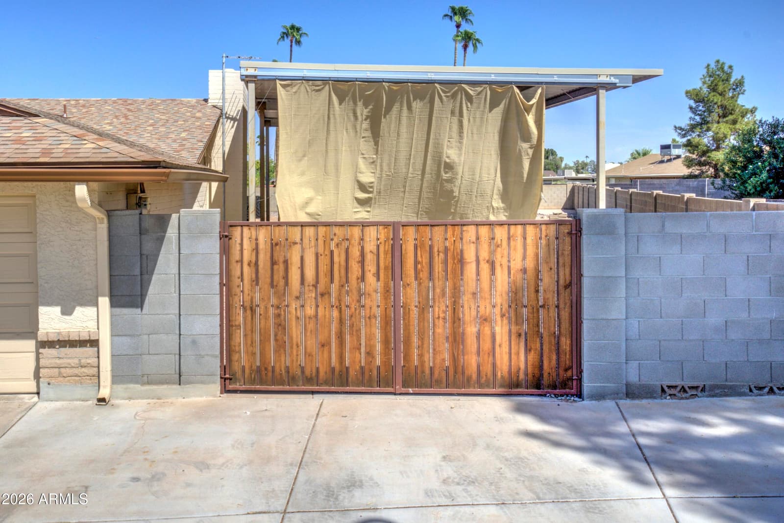 2803 W ROSEWOOD Drive, Chandler, AZ 85224 — photo 2 of 39