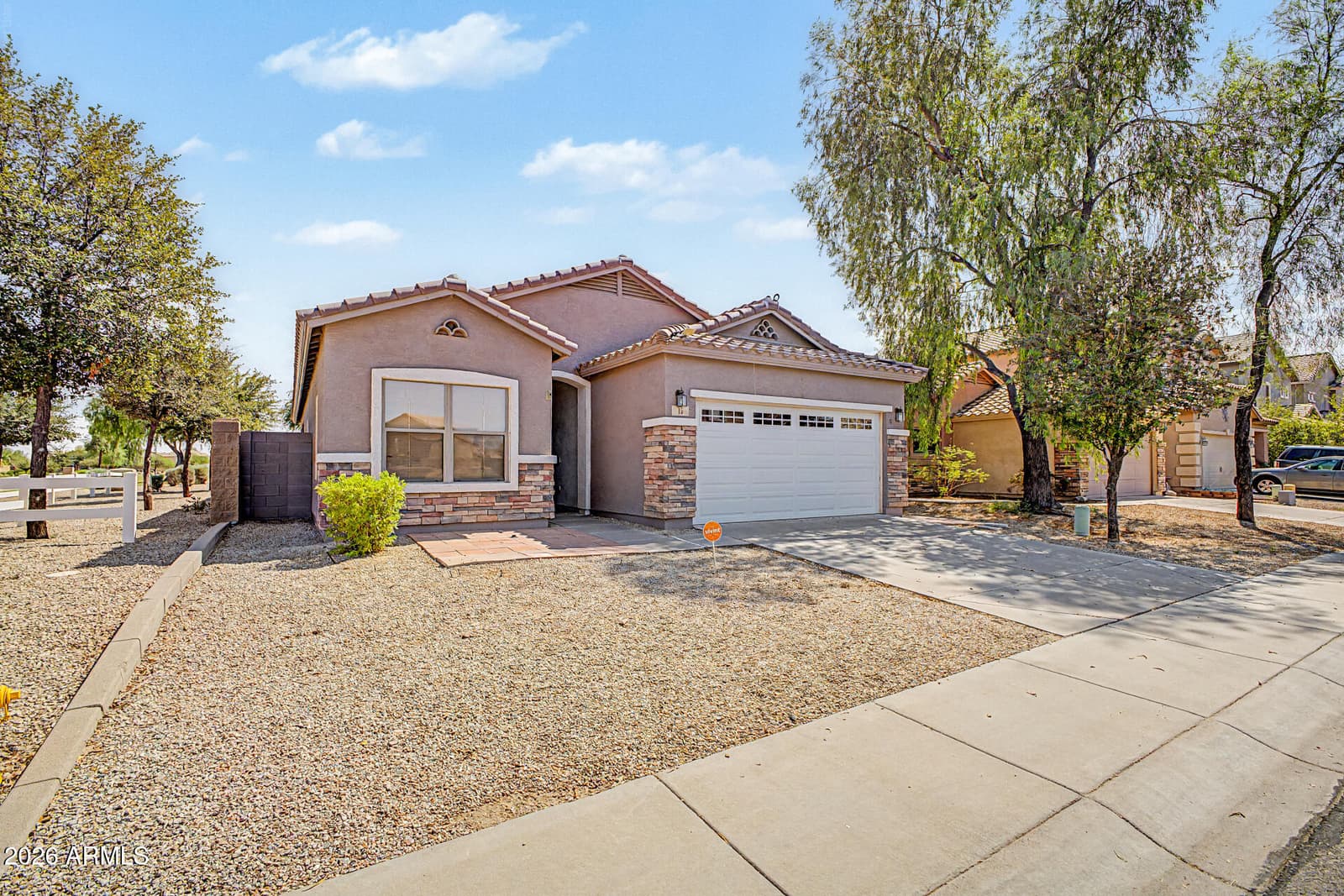 15 W DESERT VISTA Trail, San Tan Valley, AZ 85143 — photo 4 of 29
