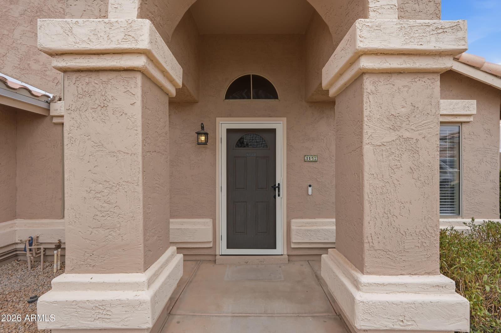 1152 W ORIOLE Way, Chandler, AZ 85286 — photo 3 of 49