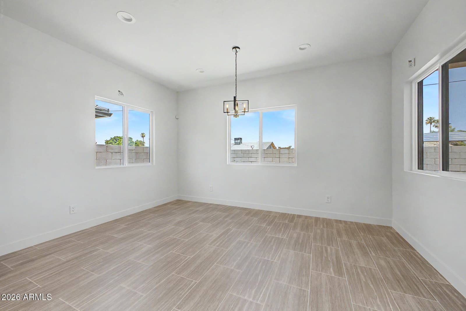 1218 W HOWE Street, Tempe, AZ 85281 — photo 13 of 42