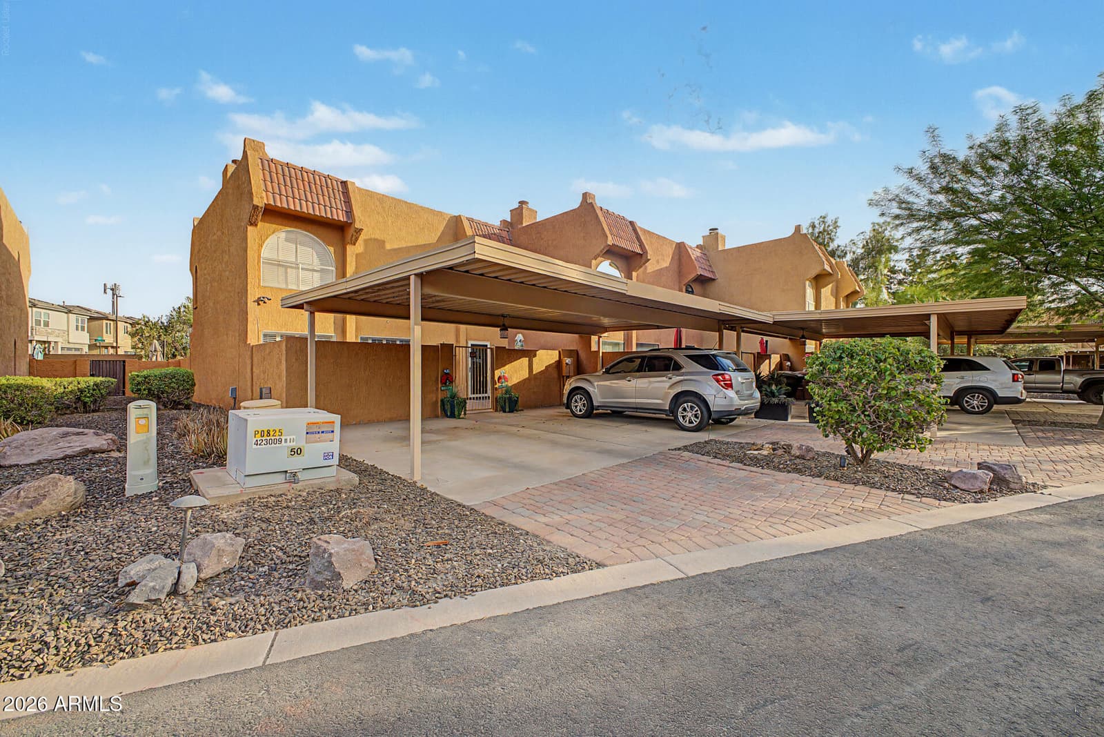 2500 N HAYDEN Road 30, Scottsdale, AZ 85257 — photo 2 of 41