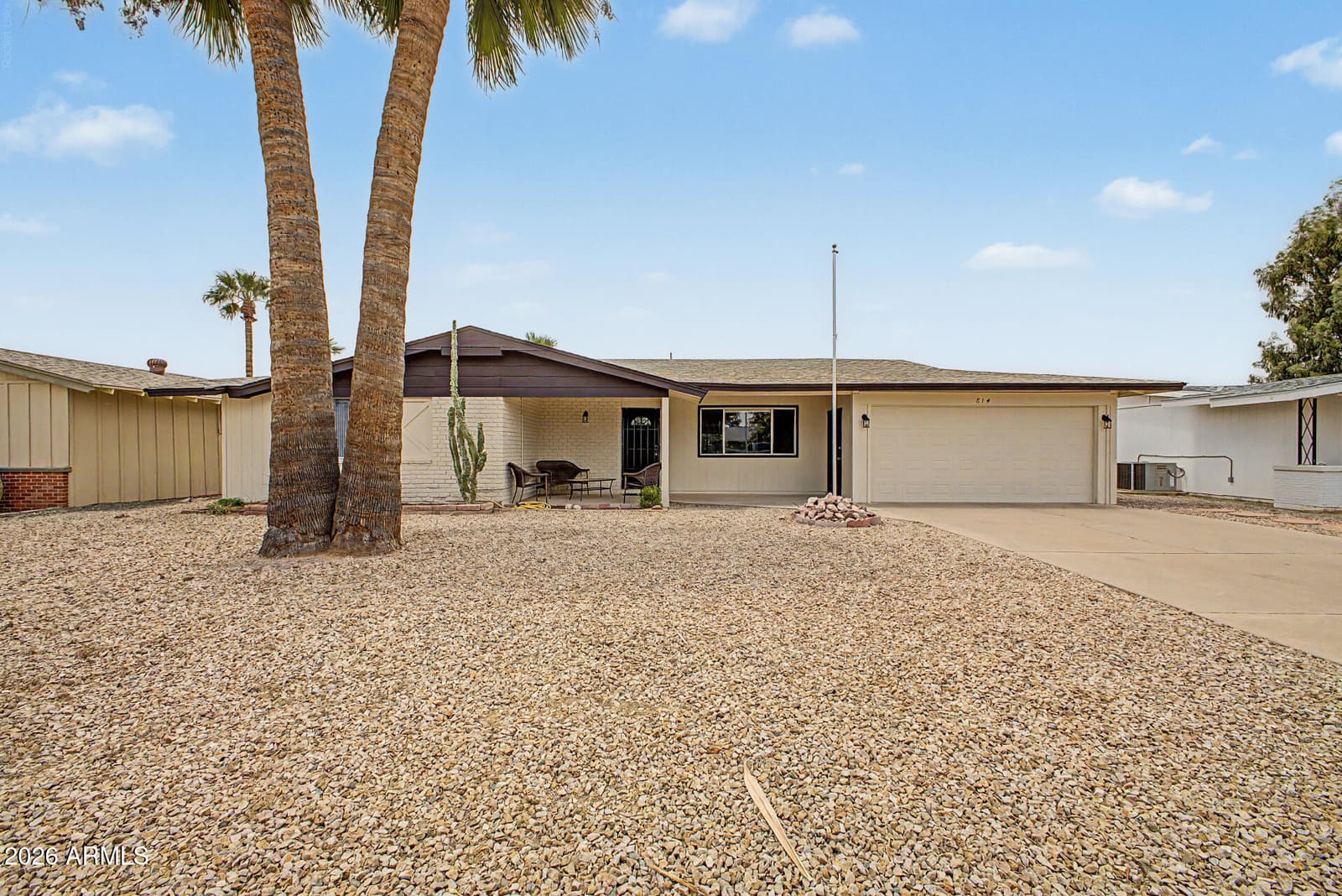 814 S LONGWOOD Loop, Mesa, AZ 85208 — photo 1 of 31