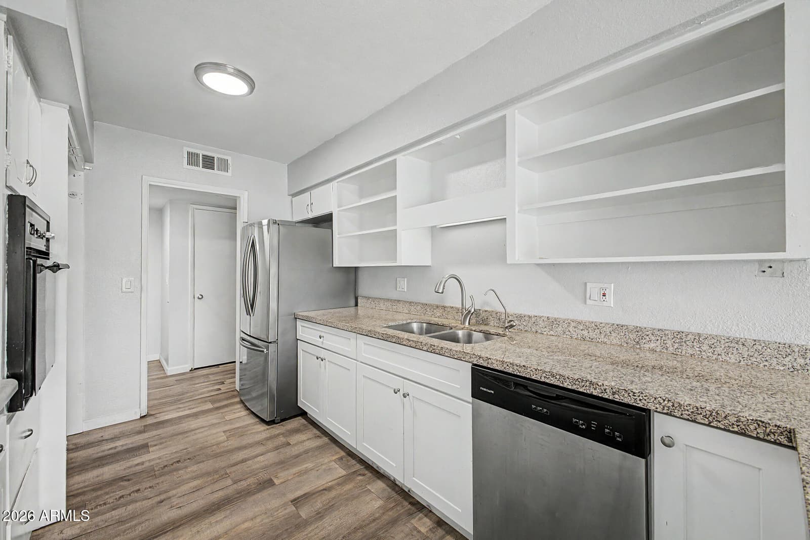 814 S LONGWOOD Loop, Mesa, AZ 85208 — photo 14 of 31