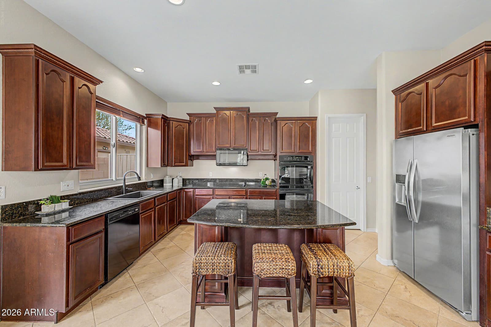 18194 W ESTES Way, Goodyear, AZ 85338 — photo 12 of 53