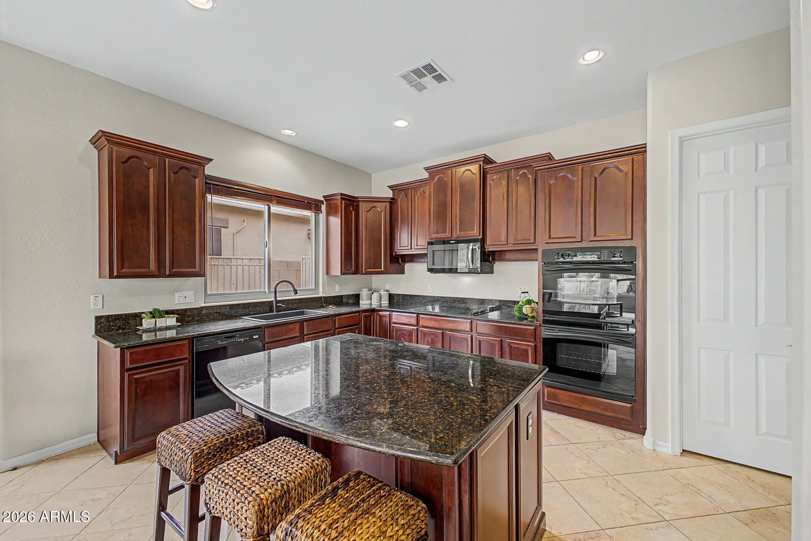 18194 W ESTES Way, Goodyear, AZ 85338 — photo 13 of 53
