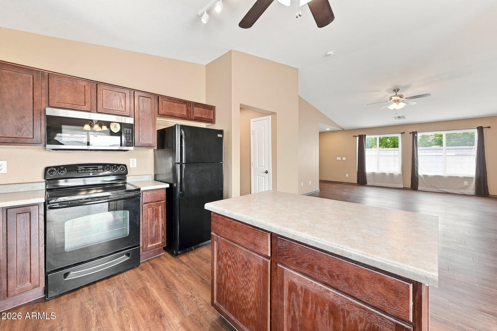 3817 S 185TH Drive, Goodyear, AZ 85338 — photo 13 of 36