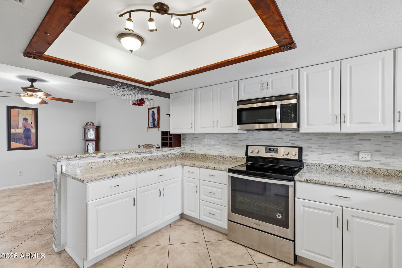506 E KERRY Lane, Phoenix, AZ 85024 — photo 13 of 47