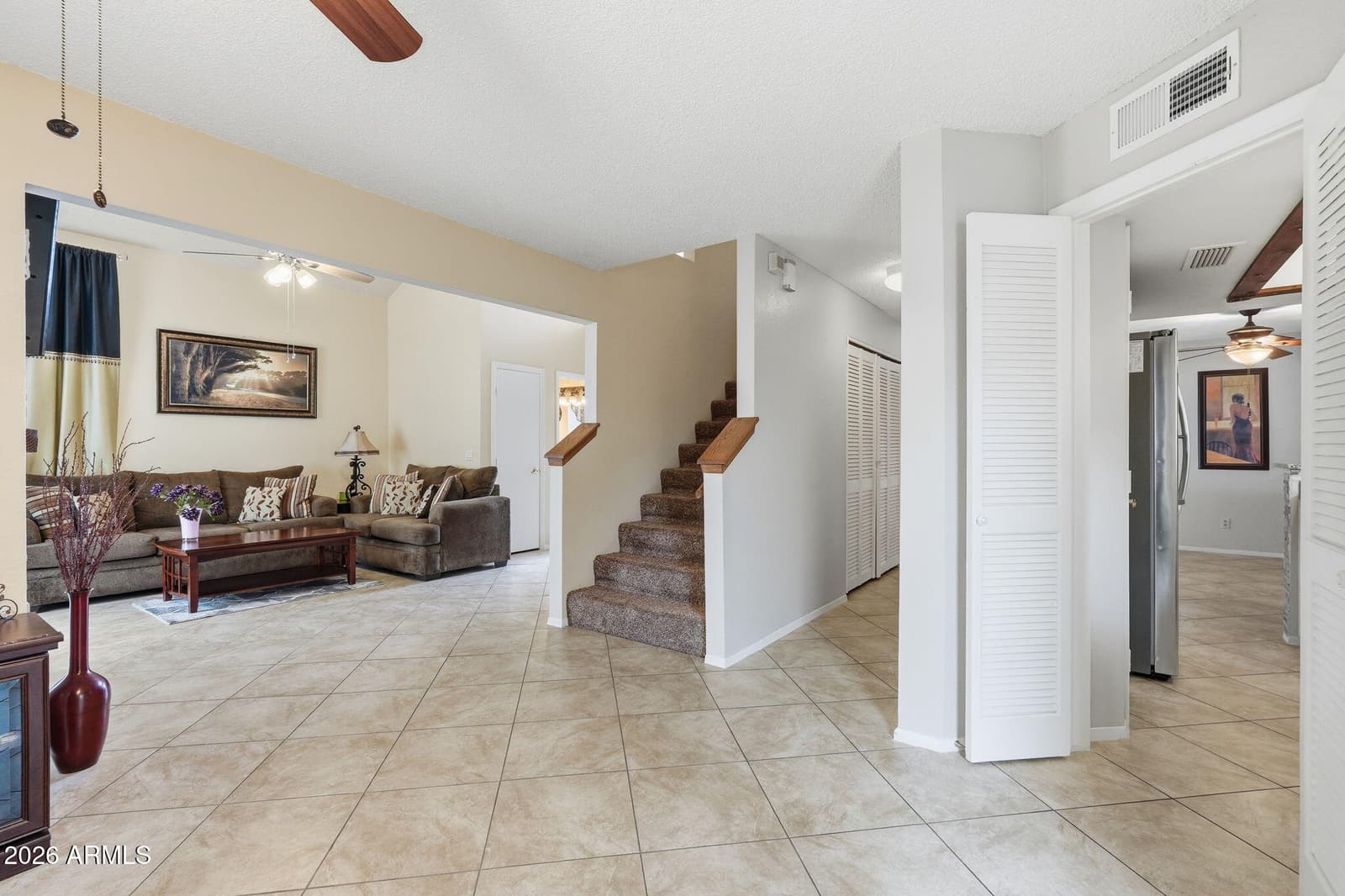 506 E KERRY Lane, Phoenix, AZ 85024 — photo 9 of 47
