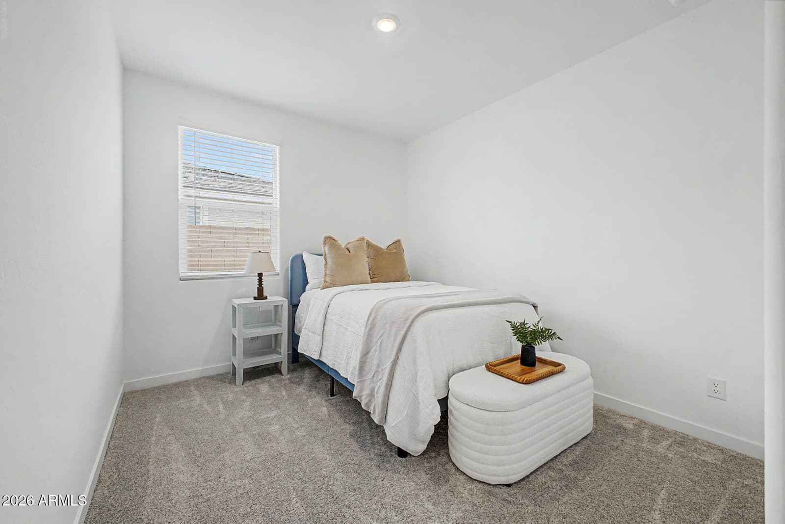 8054 E PALOMA Avenue, Mesa, AZ 85212 — photo 18 of 32