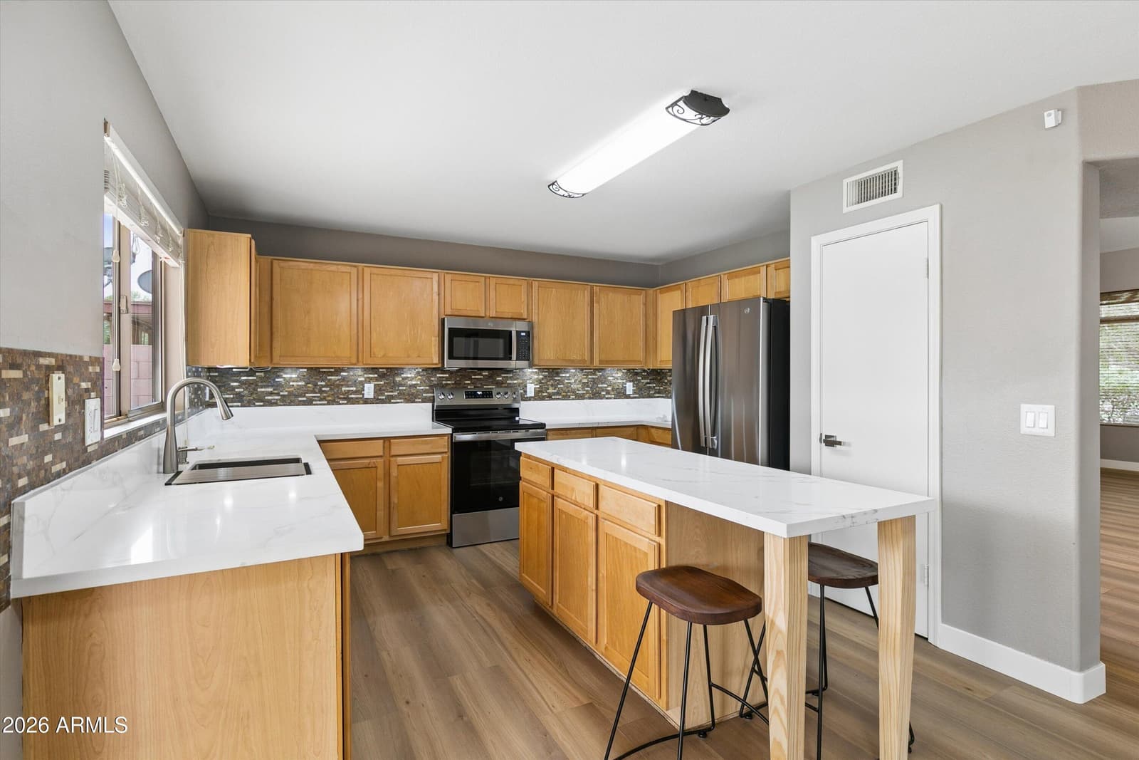 3505 N 105TH Lane, Avondale, AZ 85392 — photo 9 of 31
