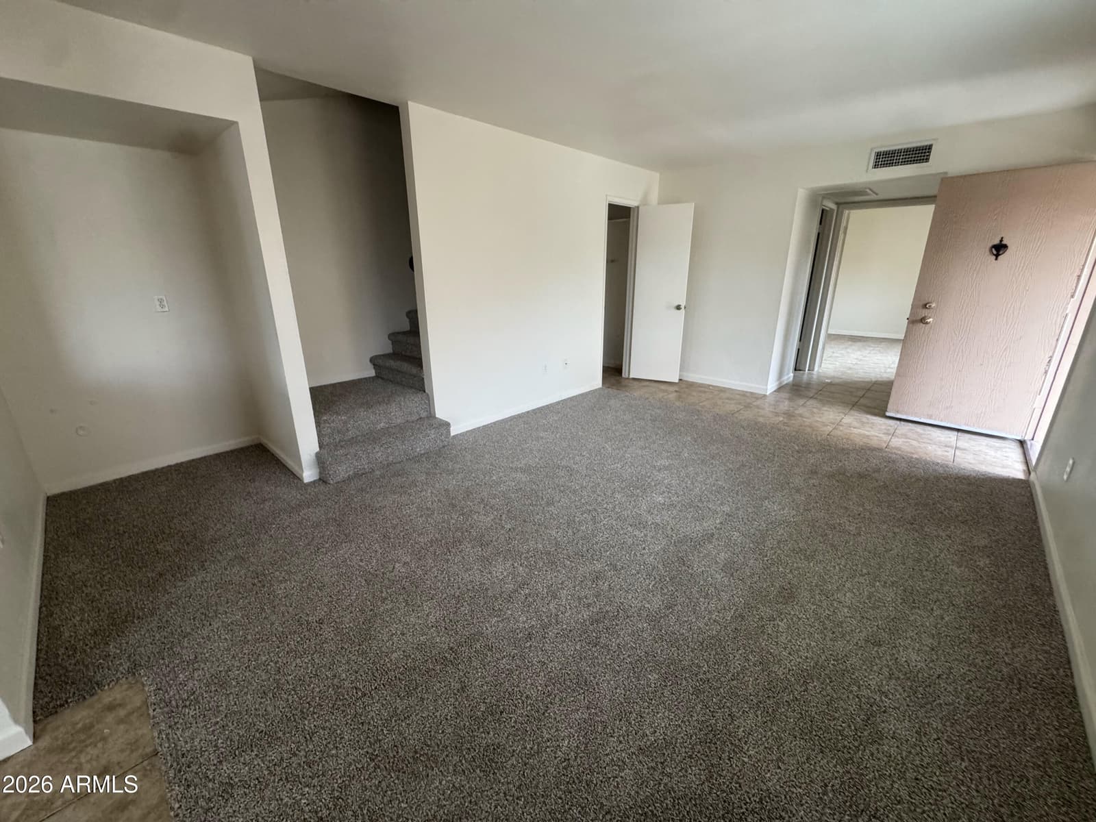10828 N BILTMORE Drive 118, Phoenix, AZ 85029 — photo 5 of 14