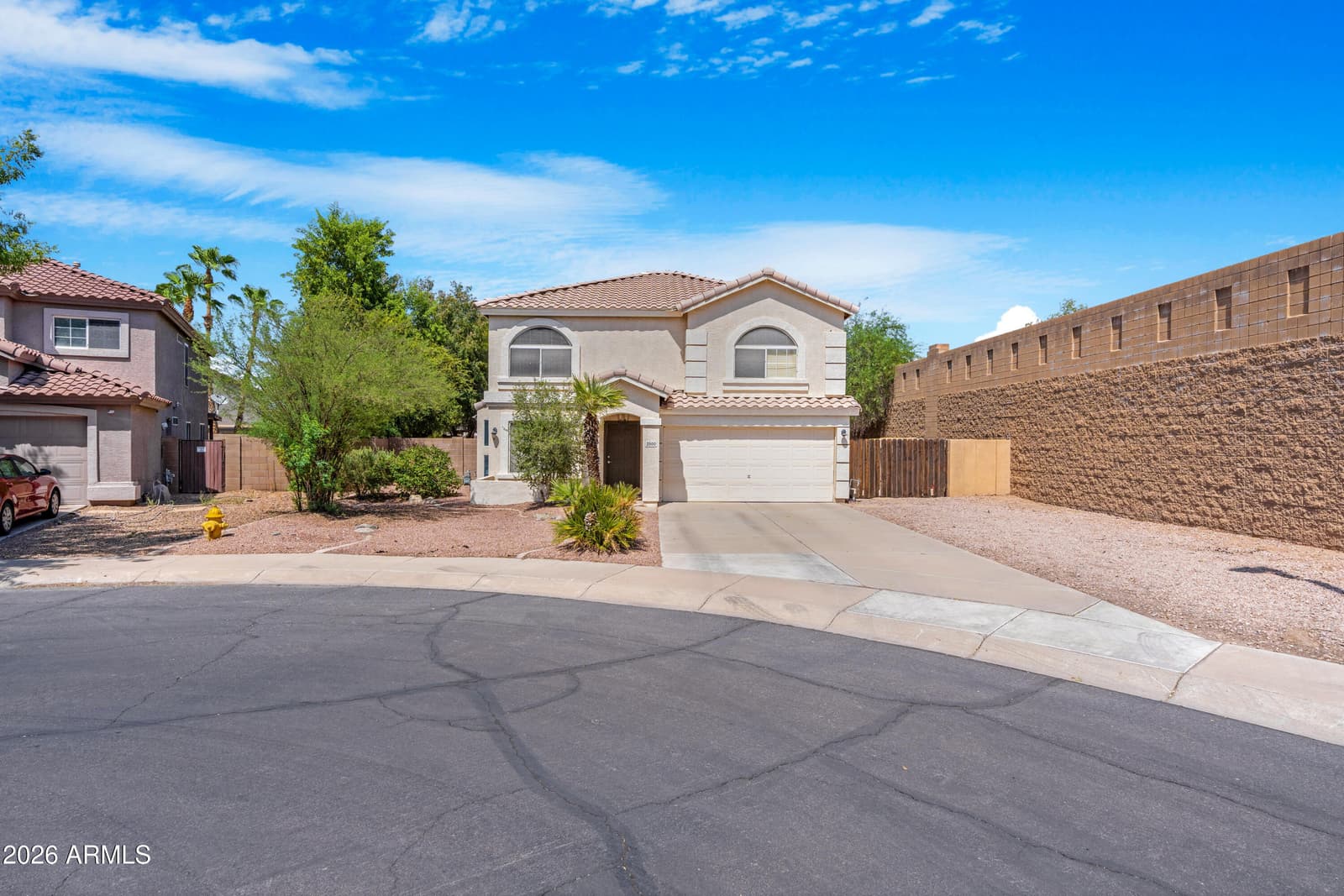 2500 E ORCHID Lane, Gilbert, AZ 85296 — photo 2 of 35