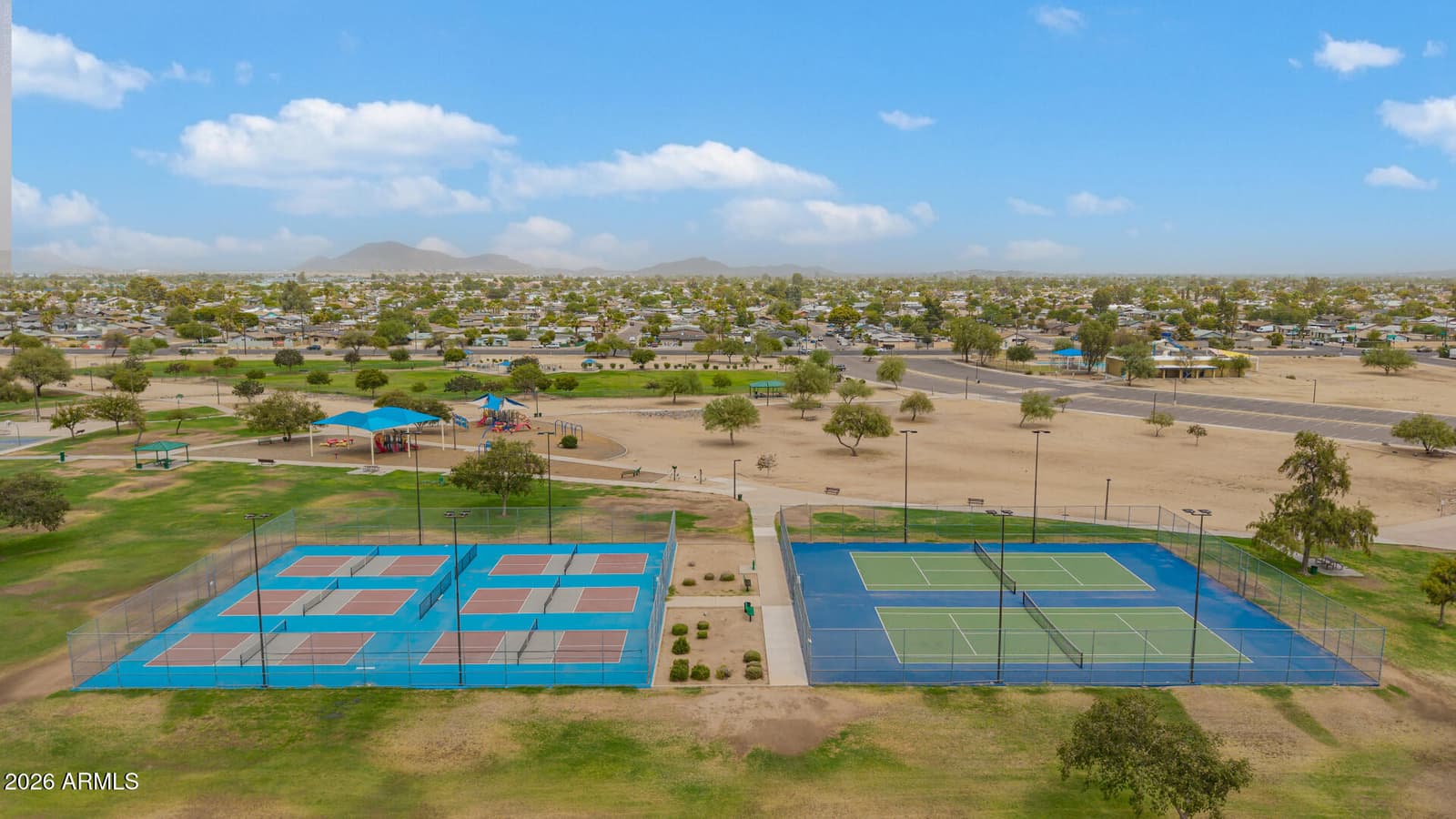 2102 W Utopia Road, Phoenix, AZ 85027 — photo 4 of 53
