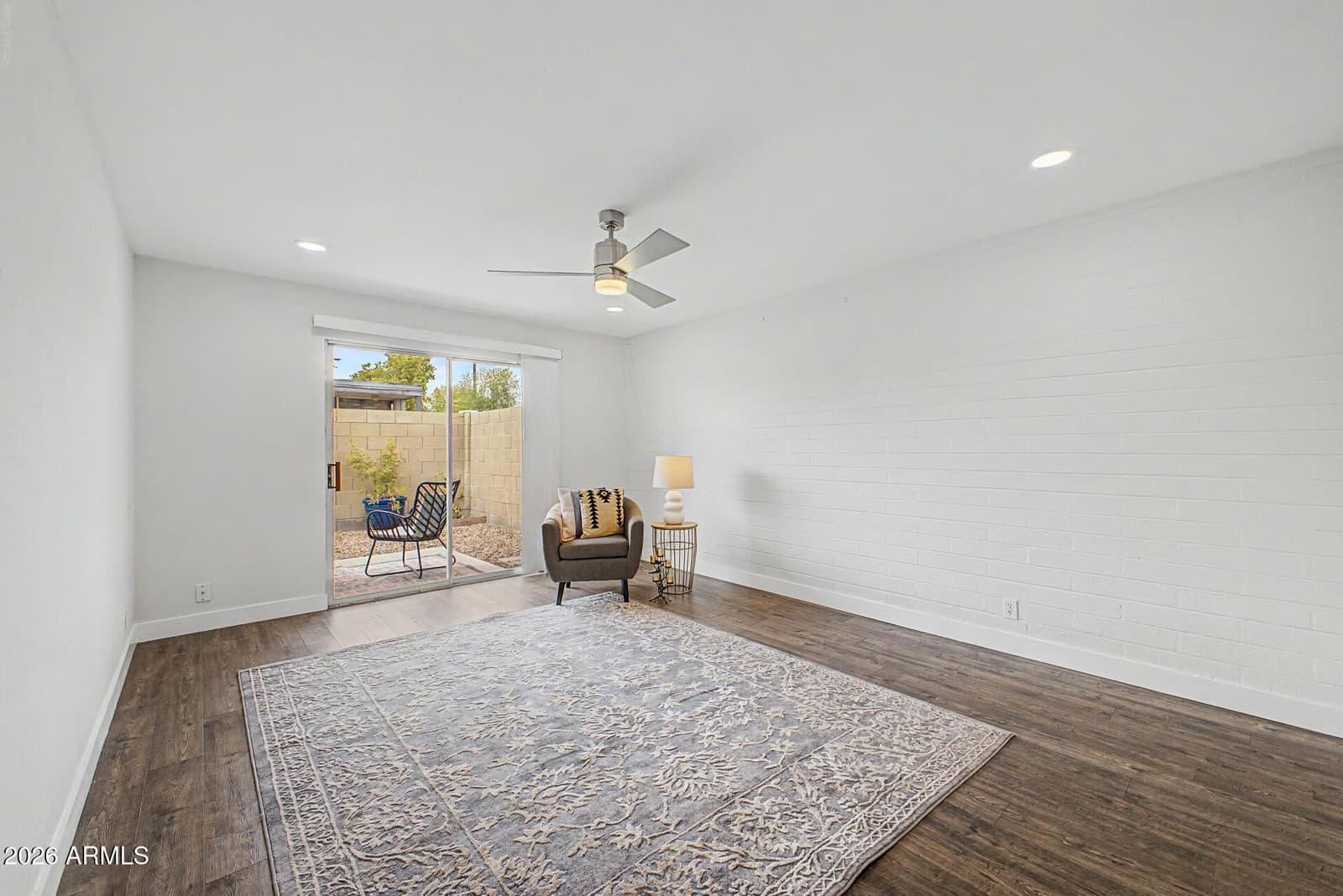 4646 N 11TH Avenue 104, Phoenix, AZ 85013 — photo 10 of 28
