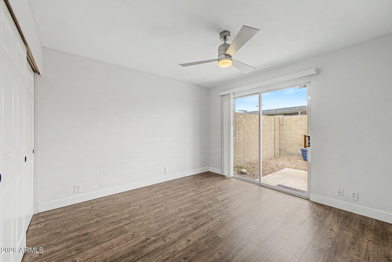 4646 N 11TH Avenue 104, Phoenix, AZ 85013 — photo 13 of 28