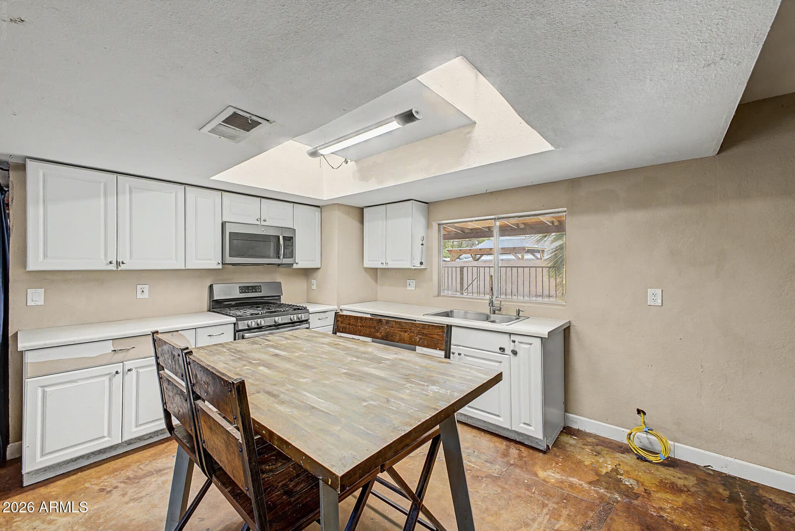 4143 W Garden Drive, Phoenix, AZ 85029 — photo 11 of 29