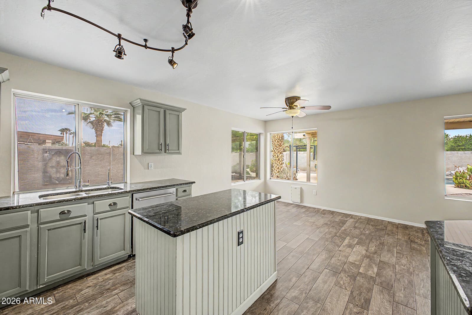 2712 S SAWYER Circle, Mesa, AZ 85209 — photo 12 of 60