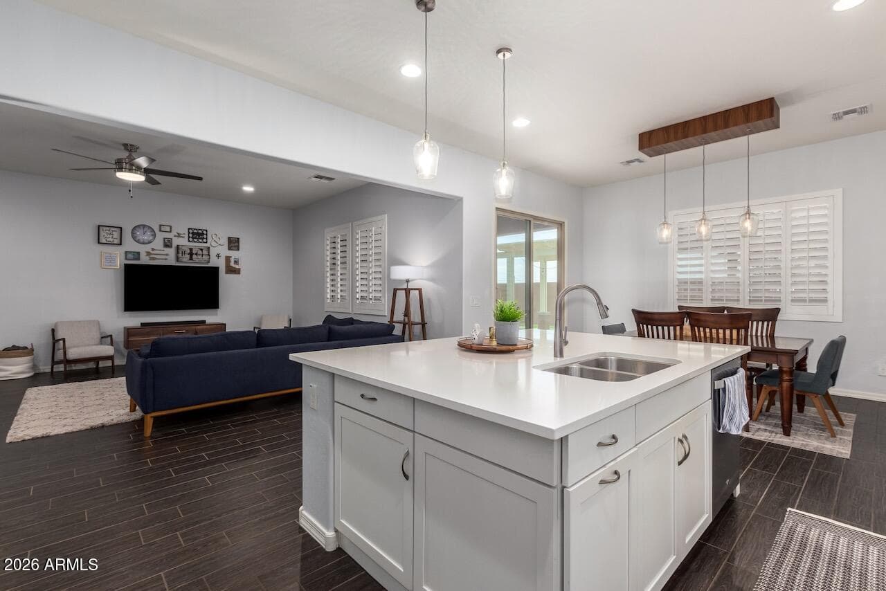 44036 N HUDSON Trail, New River, AZ 85087 — photo 13 of 35