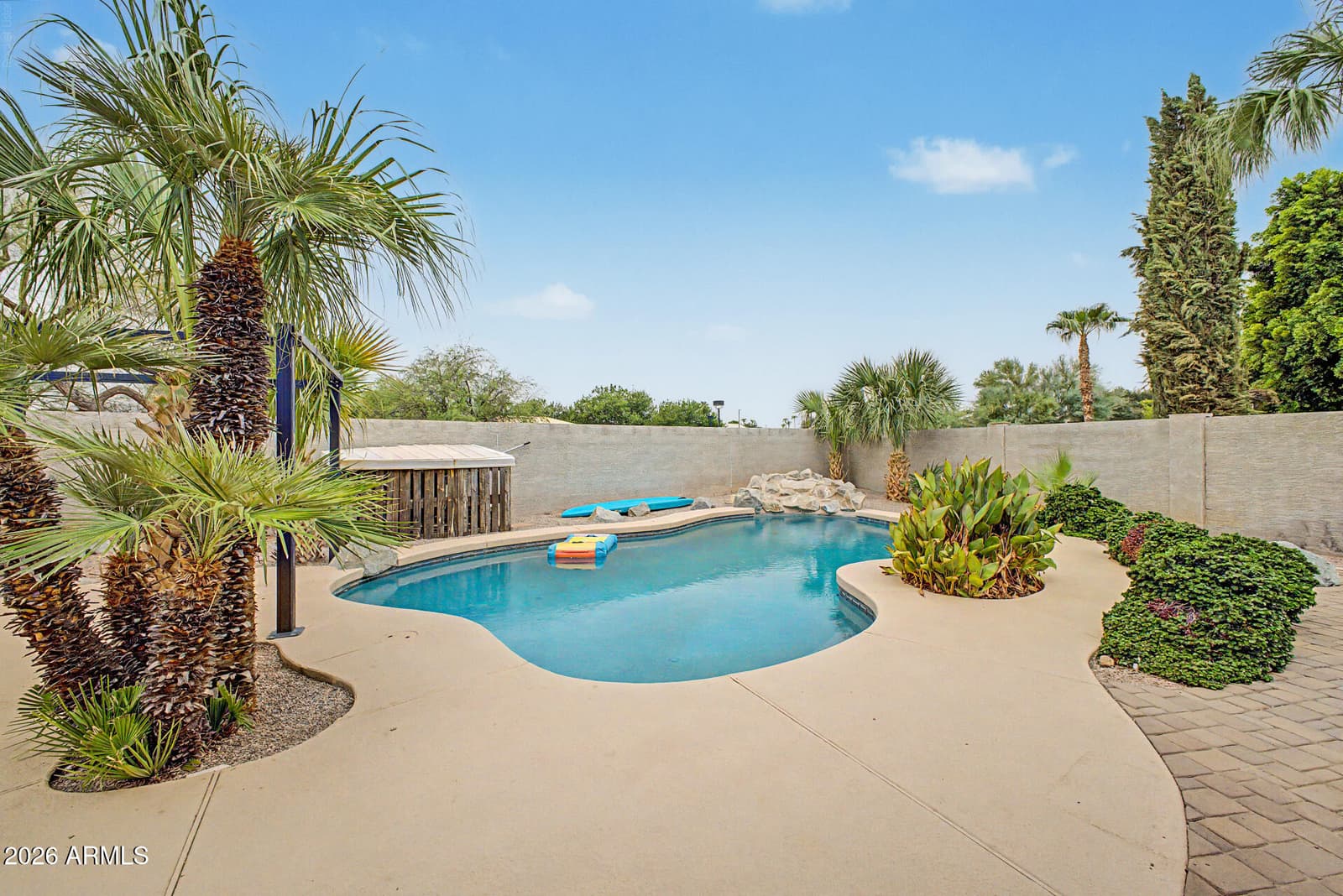2712 S SAWYER Circle, Mesa, AZ 85209 — photo 30 of 60