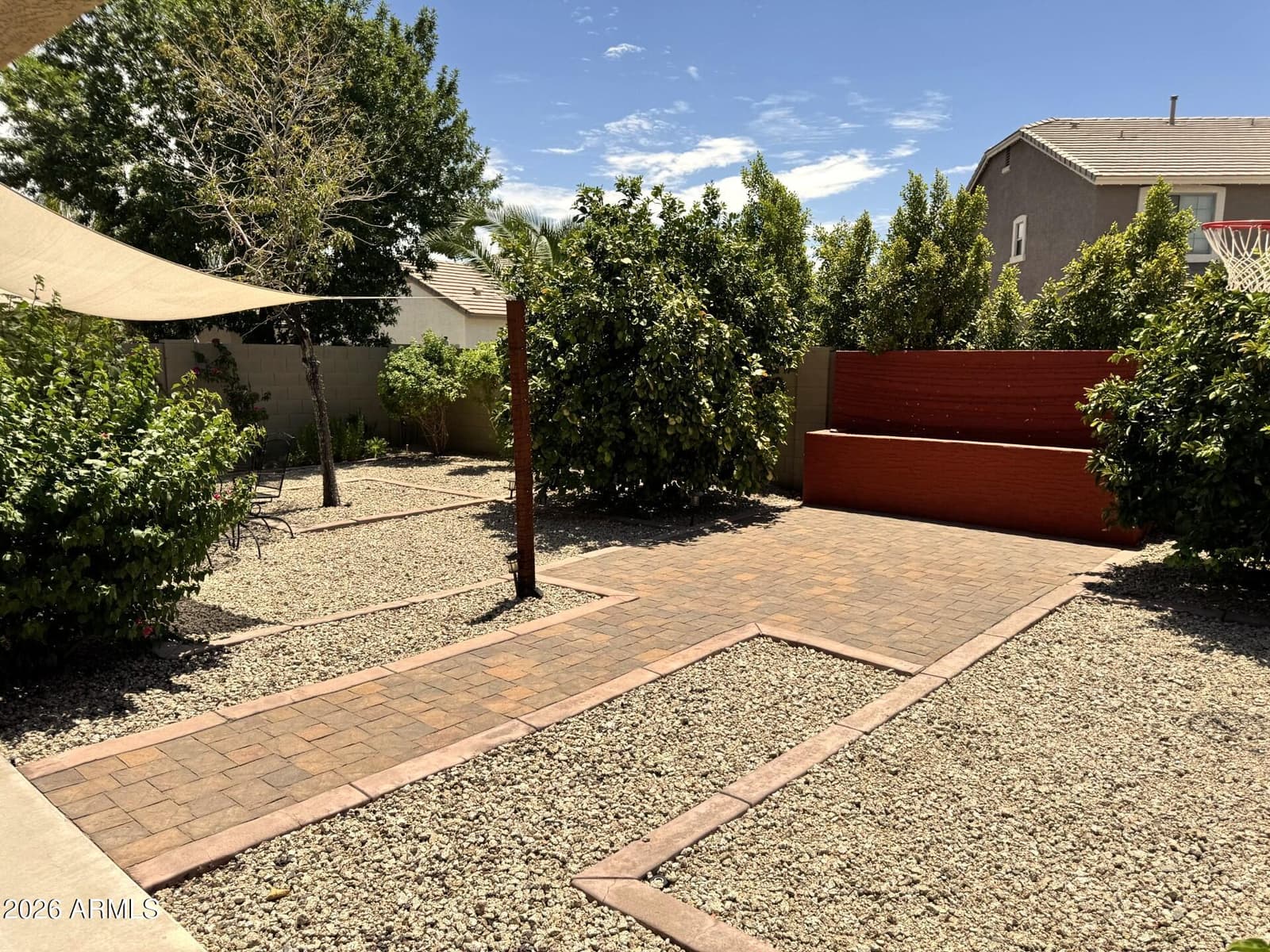 329 W CARIBBEAN Drive, Casa Grande, AZ 85122 — photo 24 of 27