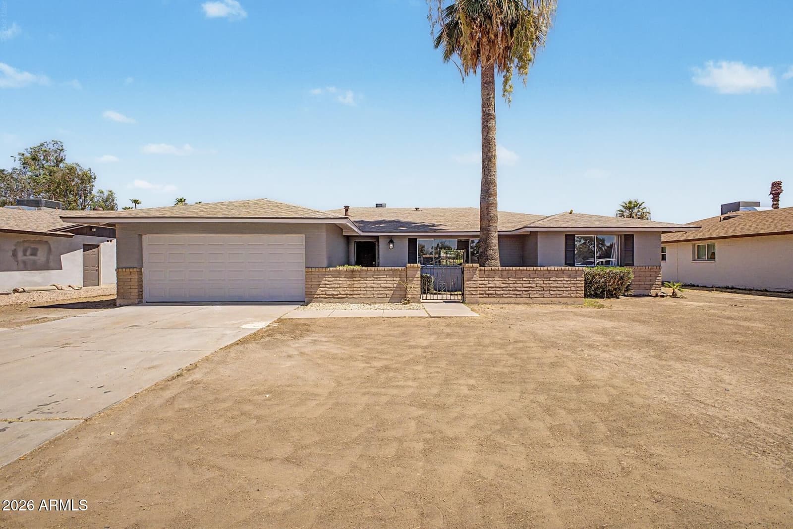 2936 W GLENDALE Avenue, Phoenix, AZ 85051 — photo 1 of 47