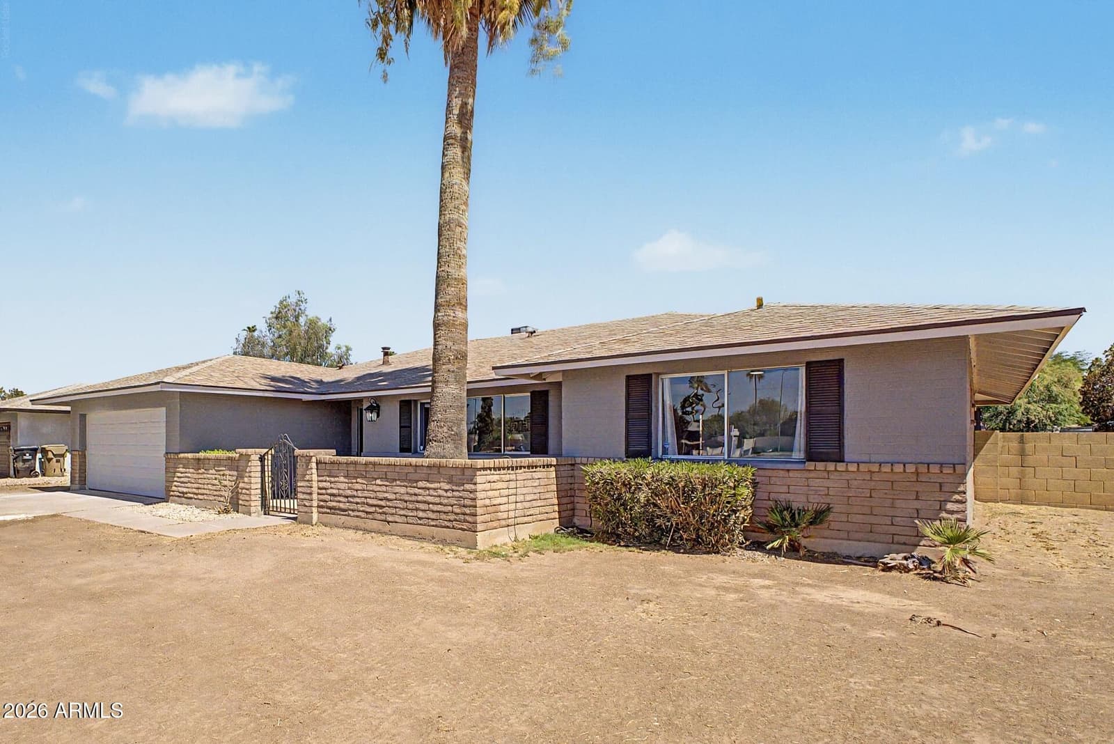 2936 W GLENDALE Avenue, Phoenix, AZ 85051 — photo 4 of 47