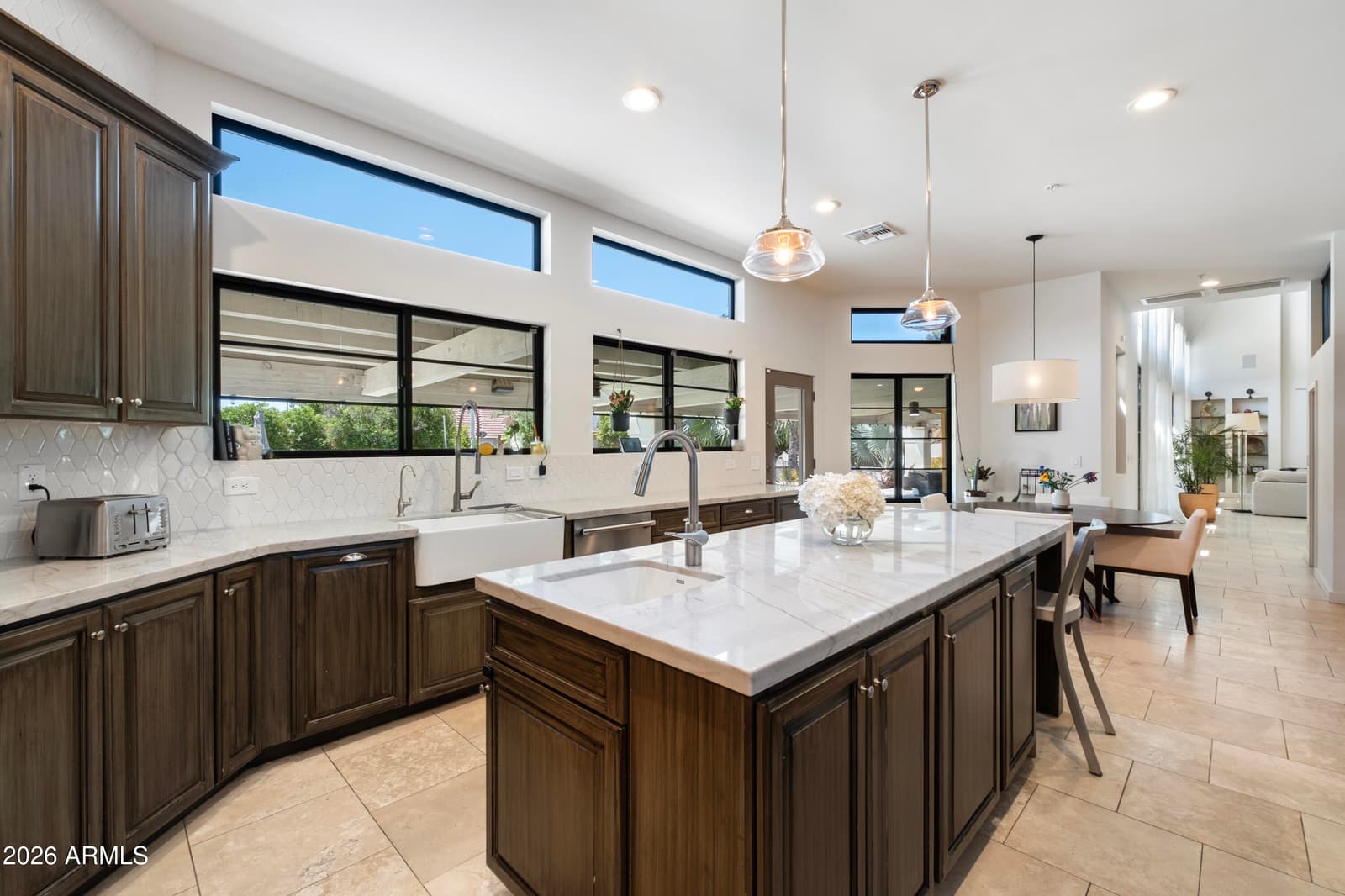 7281 E ROYAL PALM Road, Scottsdale, AZ 85258 — photo 14 of 47