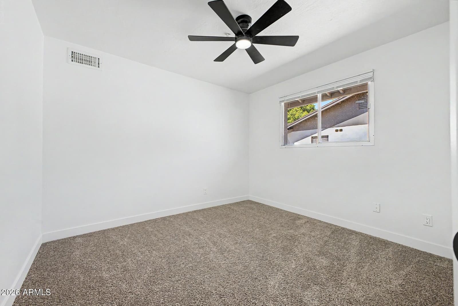 2936 W GLENDALE Avenue, Phoenix, AZ 85051 — photo 27 of 47