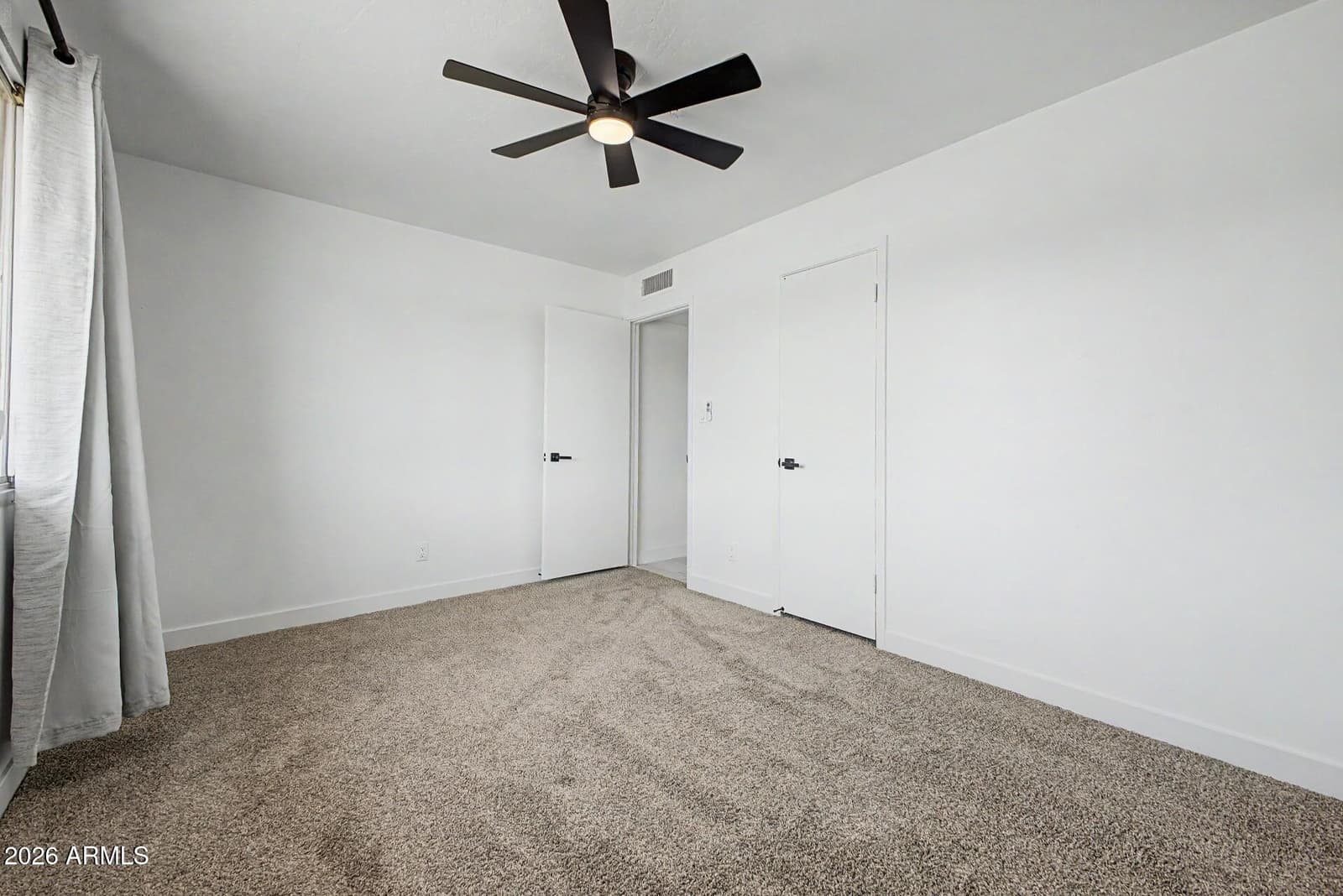 2936 W GLENDALE Avenue, Phoenix, AZ 85051 — photo 35 of 47