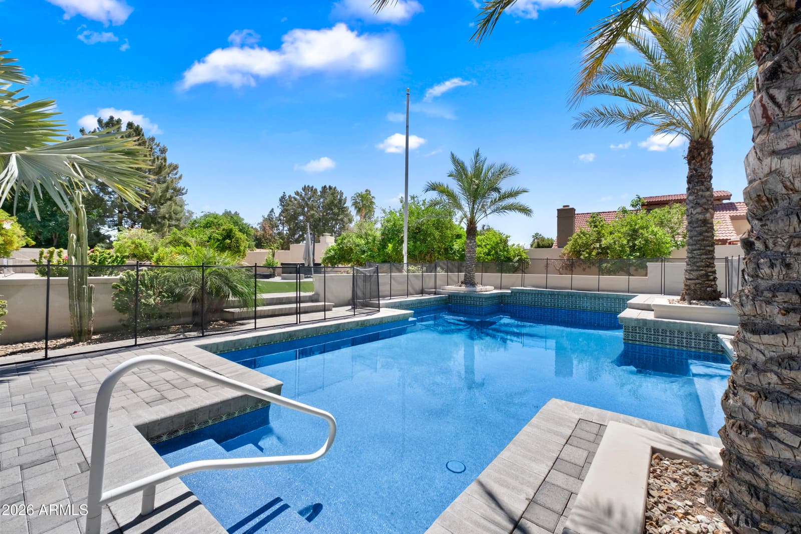 7281 E ROYAL PALM Road, Scottsdale, AZ 85258 — photo 35 of 47