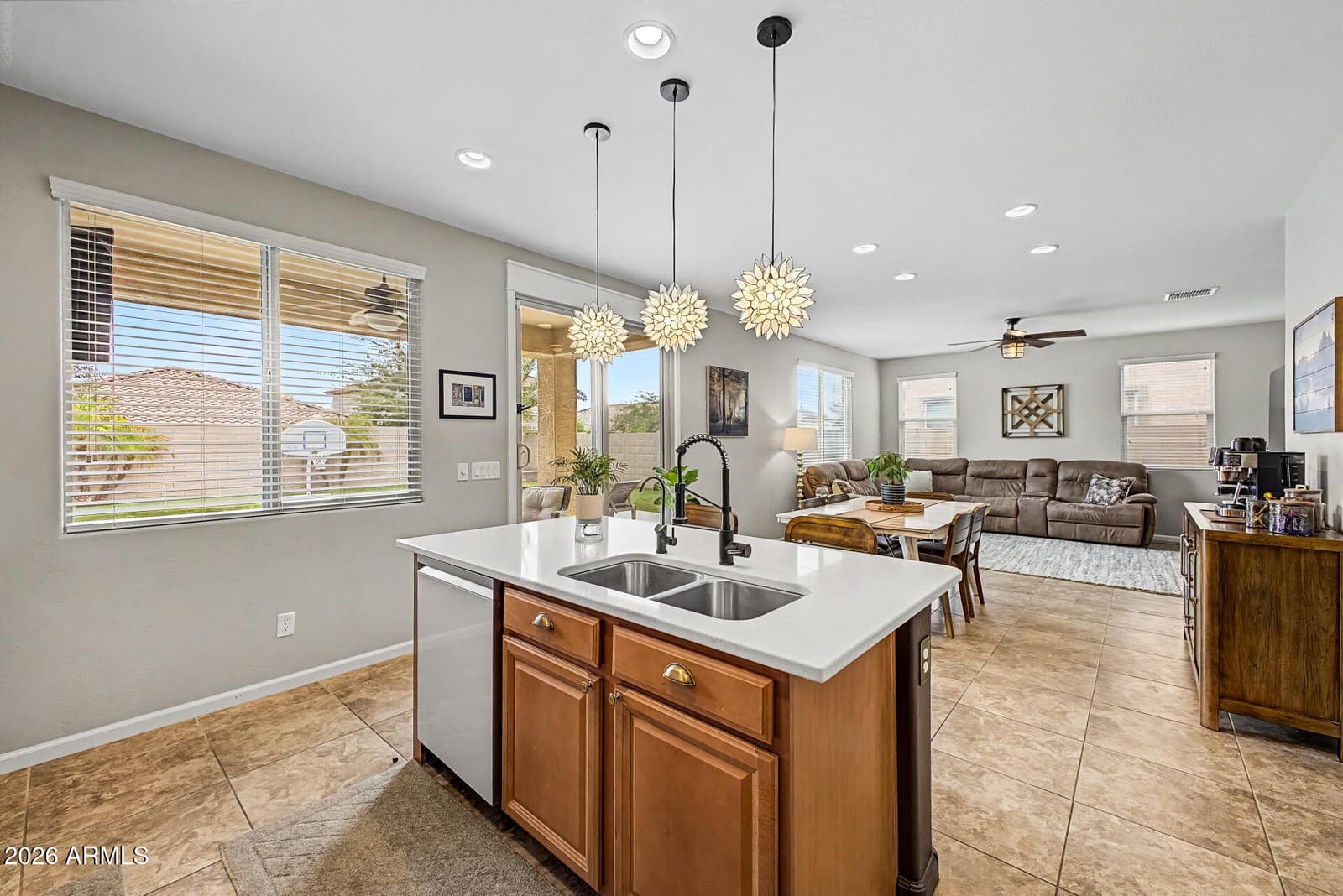 7629 W FETLOCK Trail, Peoria, AZ 85383 — photo 12 of 56