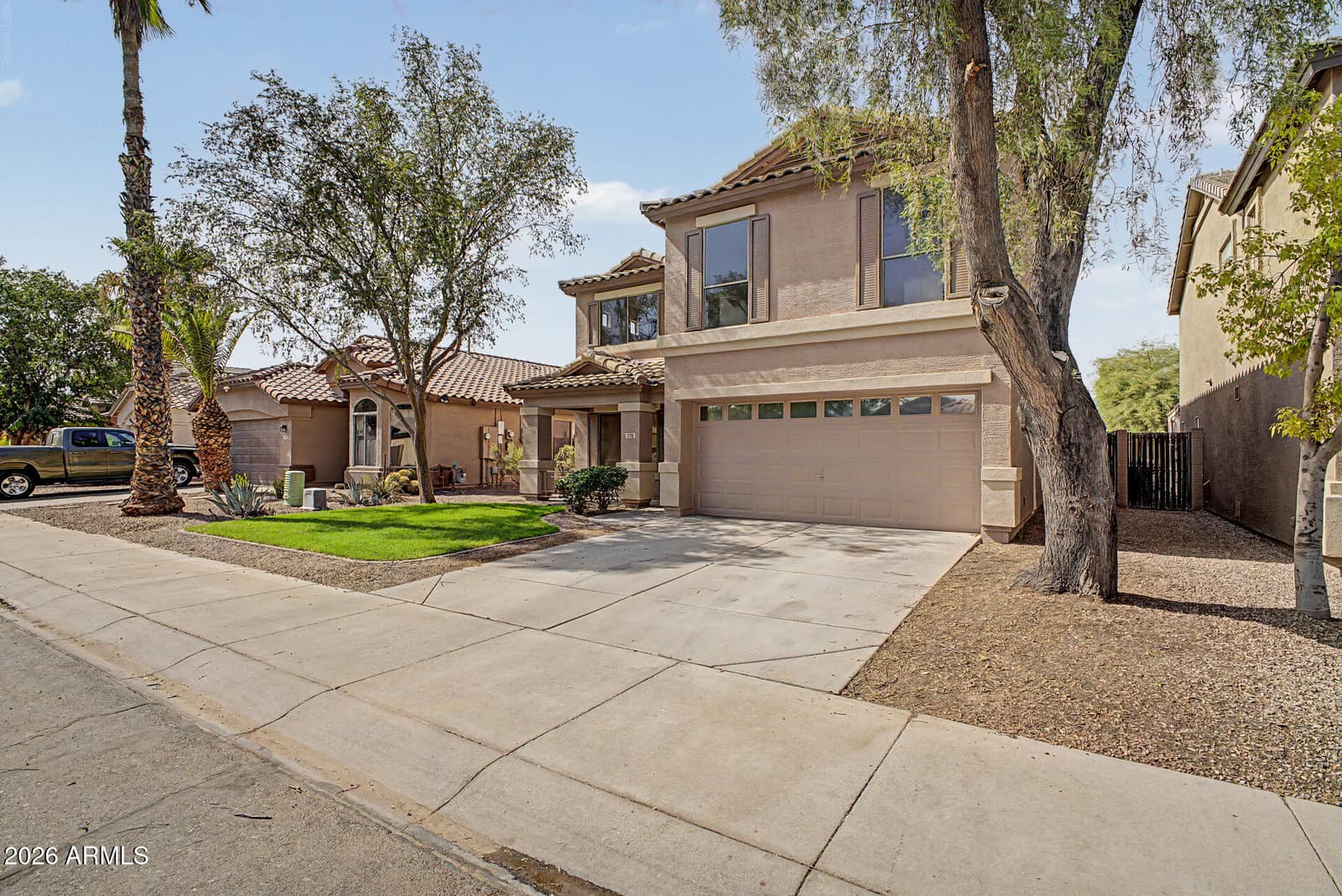770 E LOVEGRASS Drive, San Tan Valley, AZ 85143 — photo 5 of 49