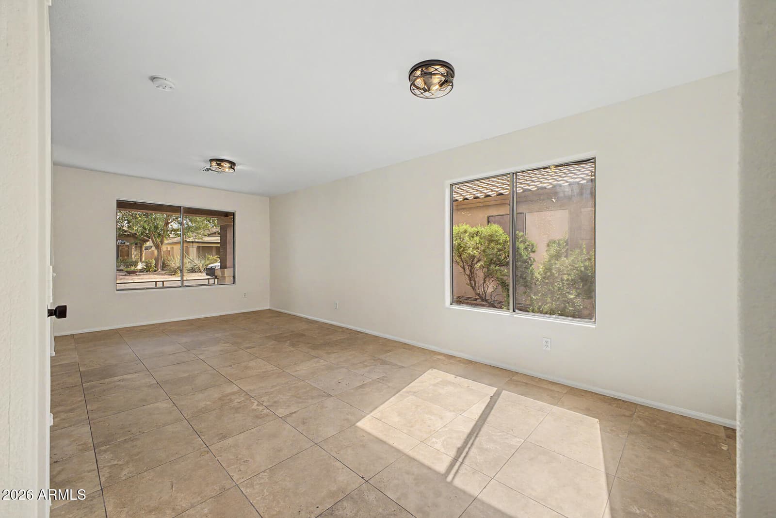770 E LOVEGRASS Drive, San Tan Valley, AZ 85143 — photo 9 of 49