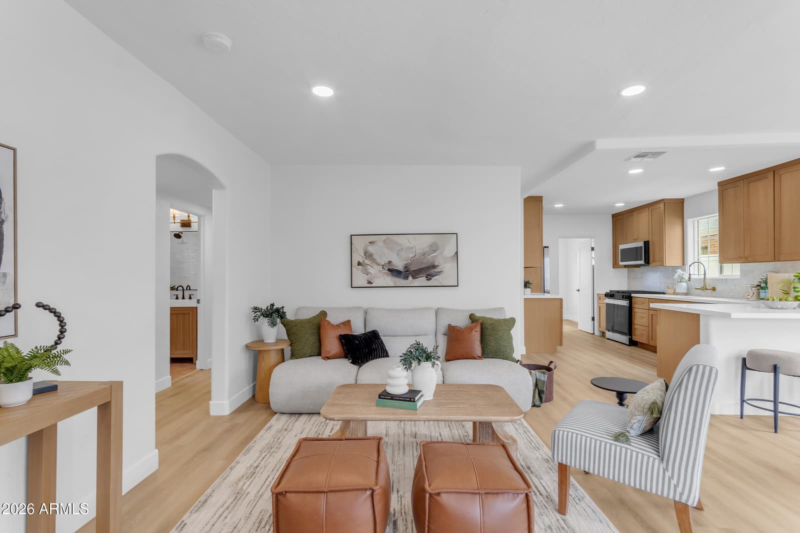 37 W VIRGINIA Avenue, Phoenix, AZ 85003 — photo 3 of 57