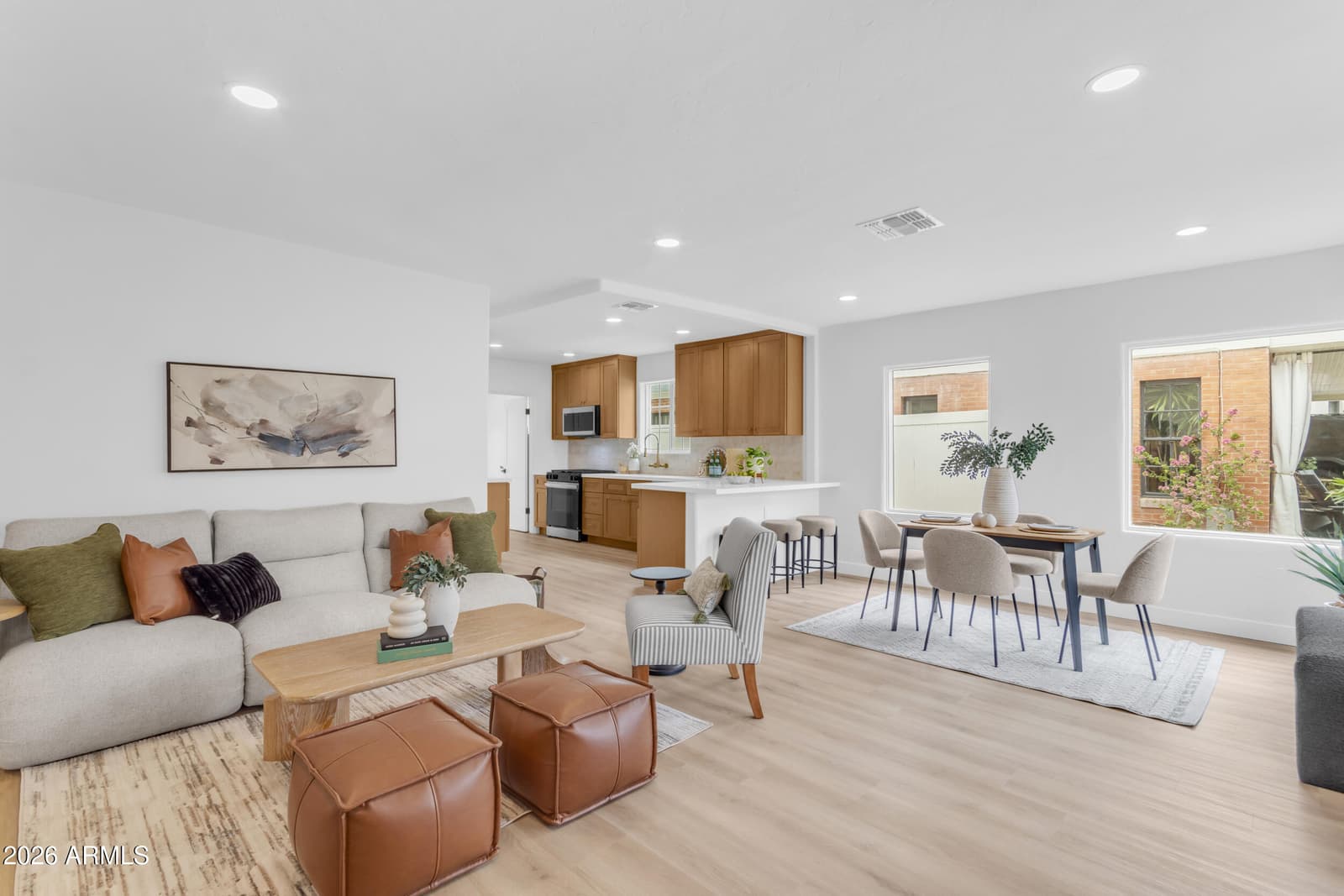 37 W VIRGINIA Avenue, Phoenix, AZ 85003 — photo 14 of 57