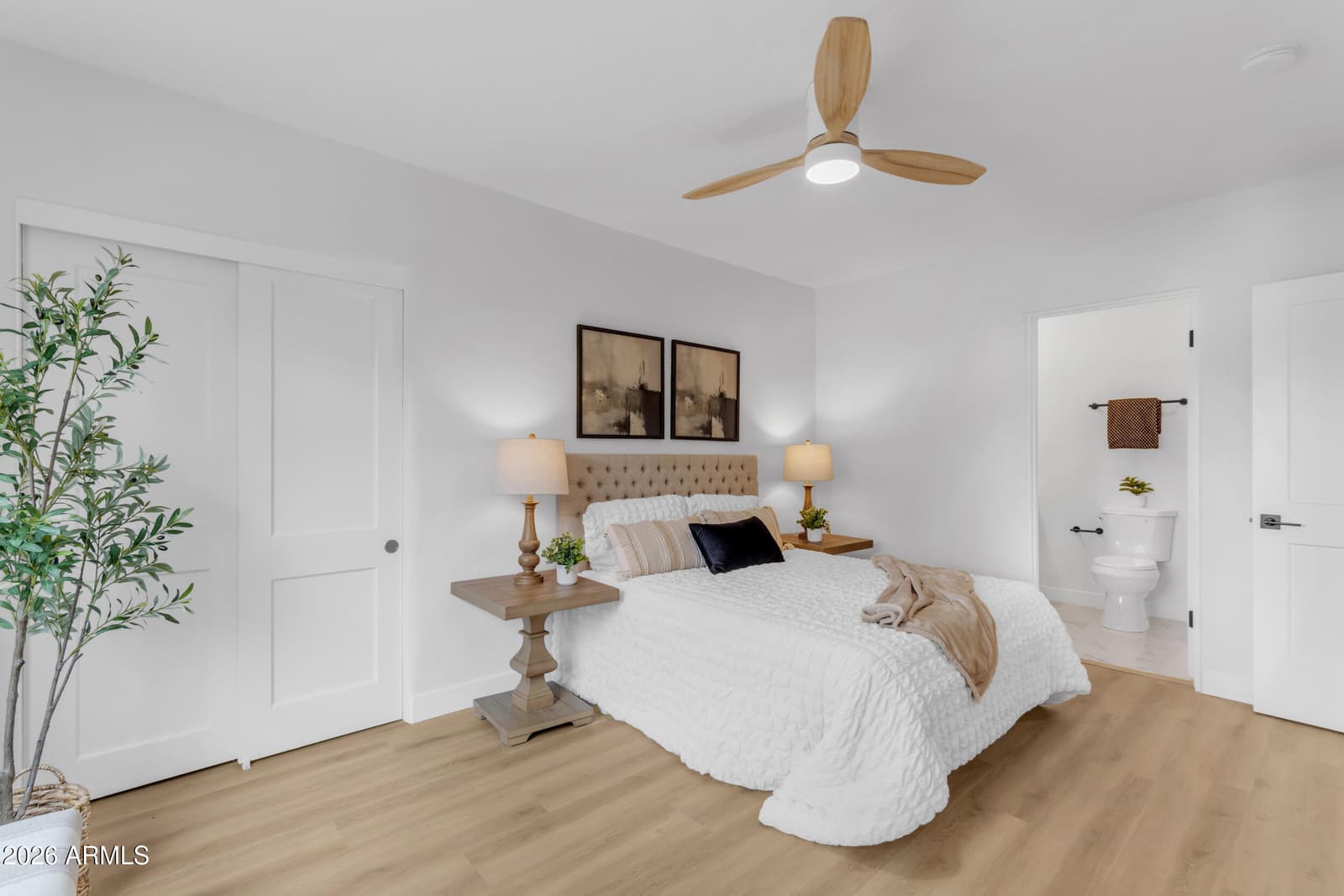 37 W VIRGINIA Avenue, Phoenix, AZ 85003 — photo 19 of 57