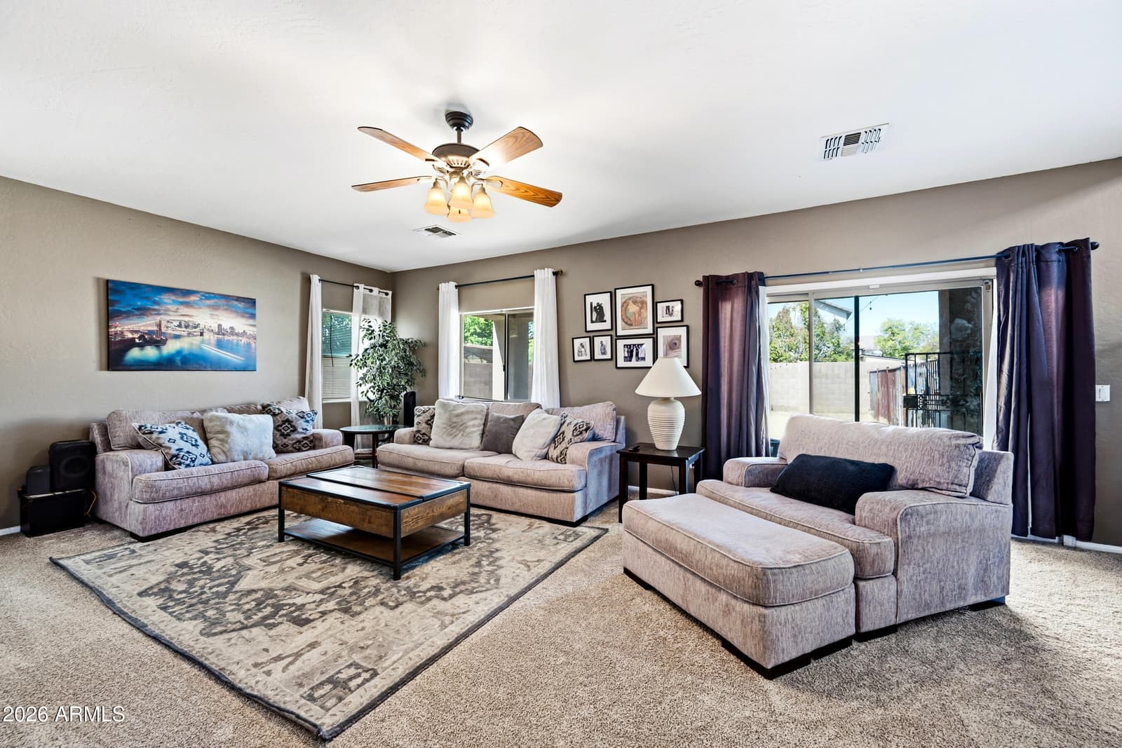 3210 S 81ST Avenue, Phoenix, AZ 85043 — photo 8 of 49