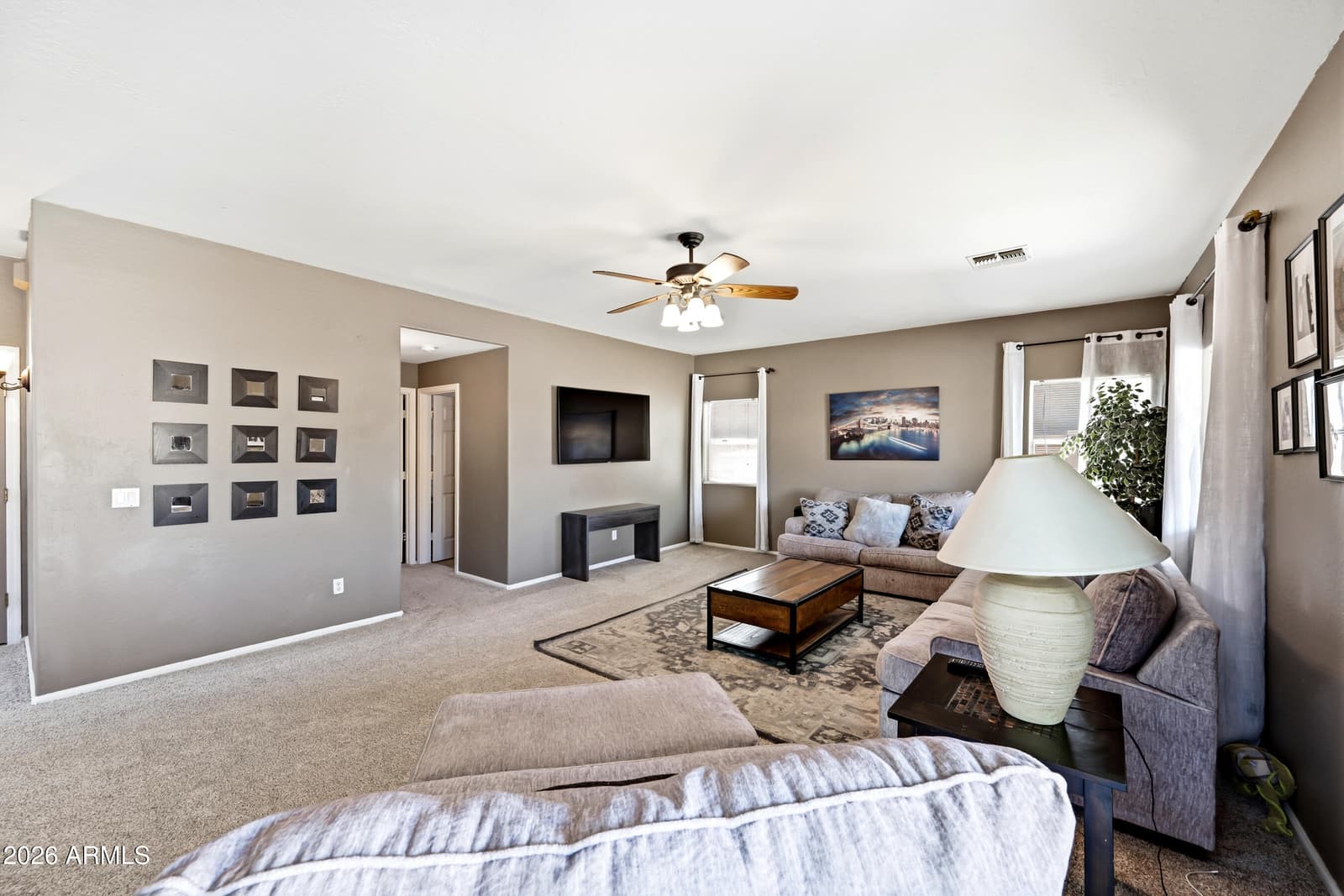 3210 S 81ST Avenue, Phoenix, AZ 85043 — photo 9 of 49