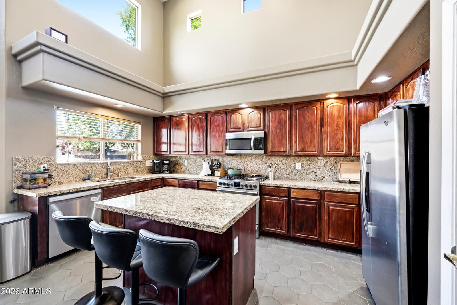 3210 S 81ST Avenue, Phoenix, AZ 85043 — photo 16 of 49