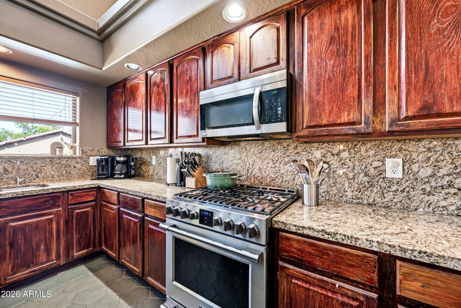 3210 S 81ST Avenue, Phoenix, AZ 85043 — photo 19 of 49