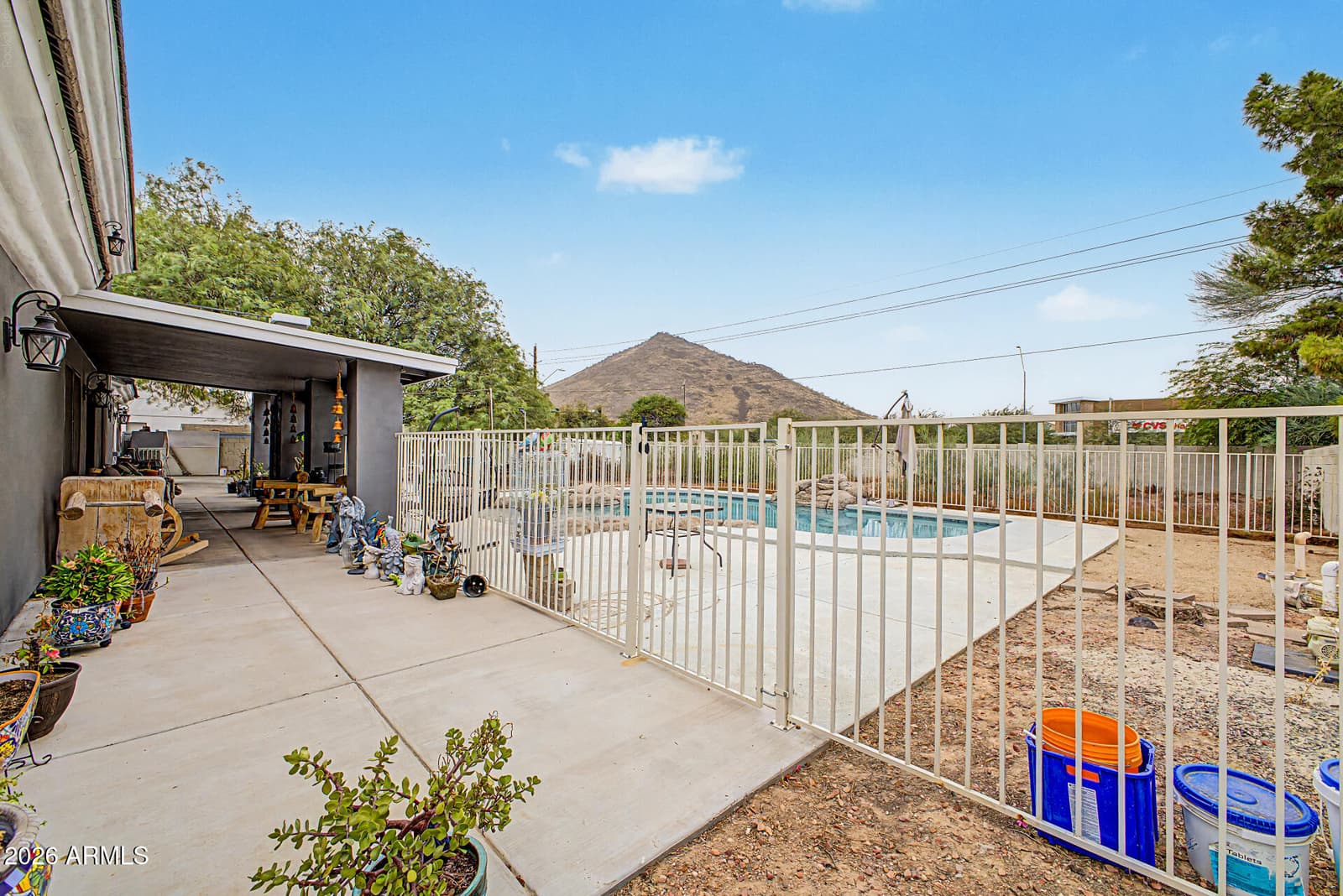 5442 W FALLEN LEAF Lane, Glendale, AZ 85310 — photo 50 of 55