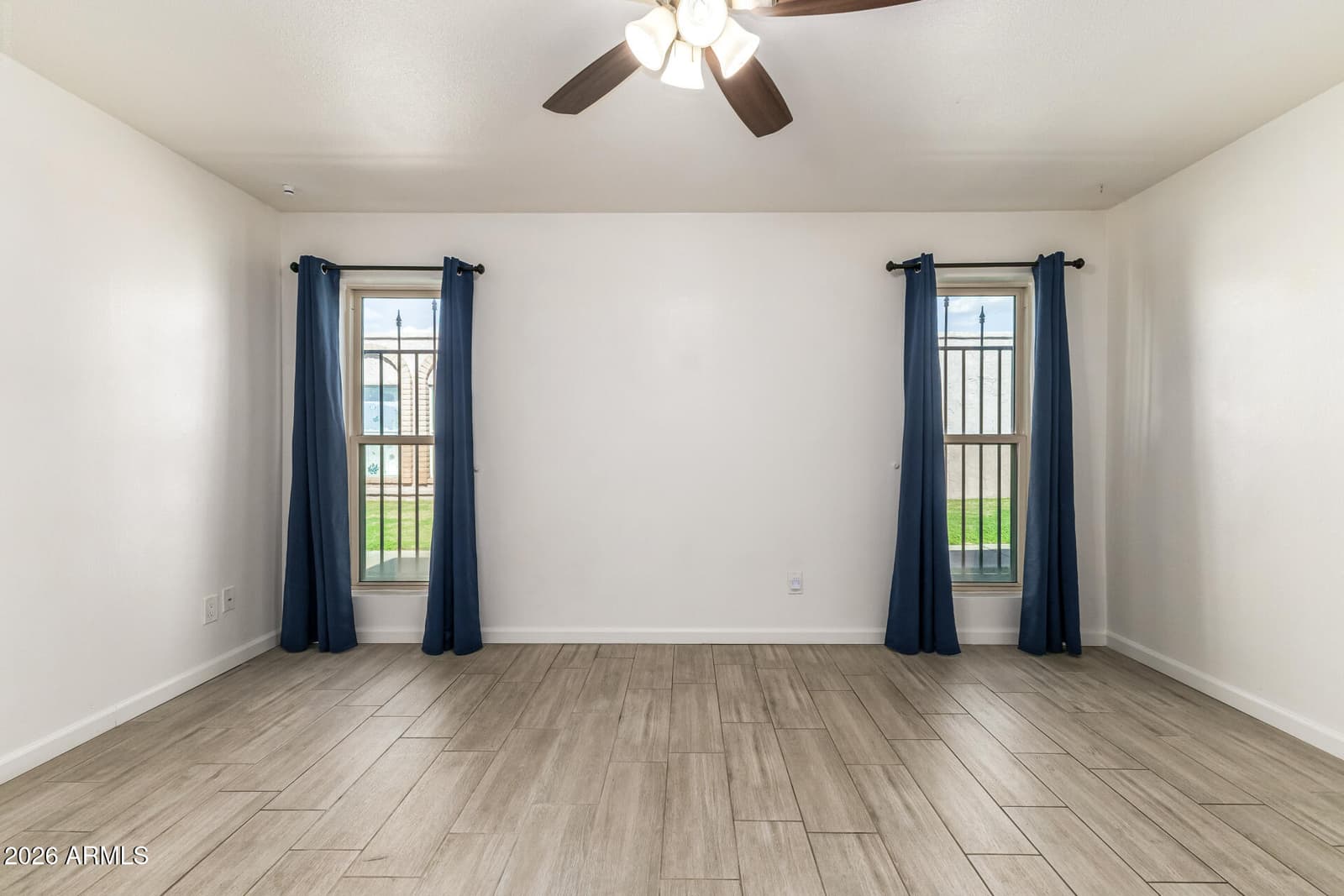 5966 W AUGUSTA Avenue, Glendale, AZ 85301 — photo 11 of 21