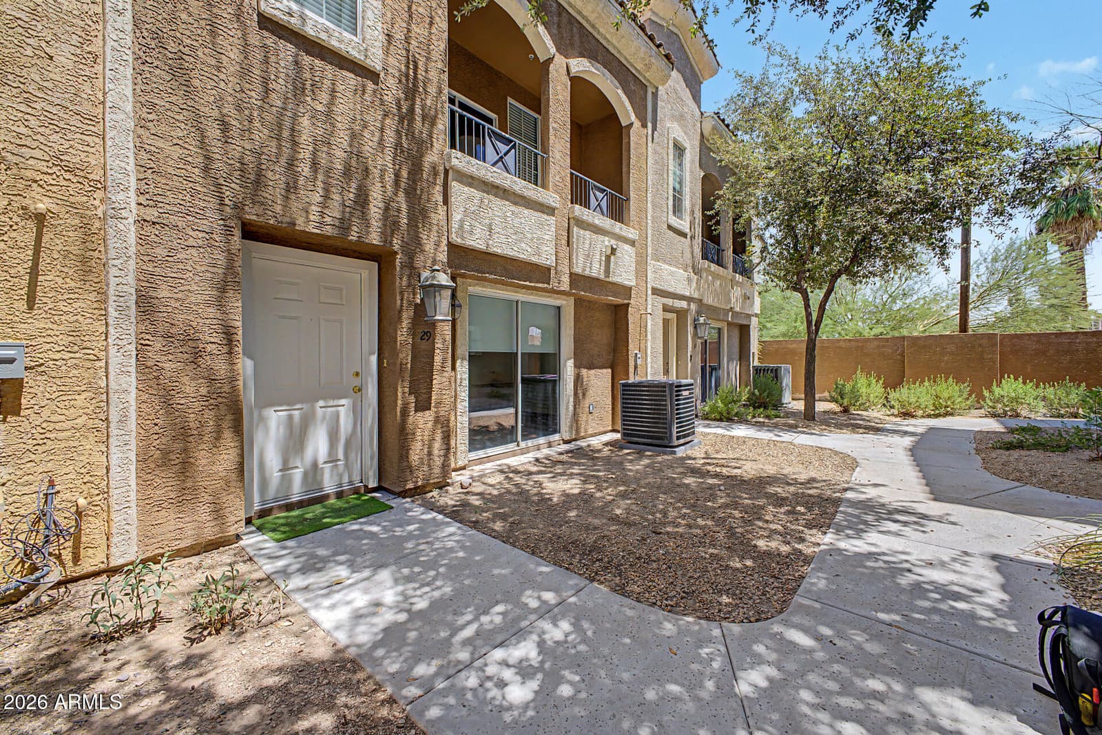 2450 W GLENROSA Avenue 29, Phoenix, AZ 85015 — photo 3 of 28