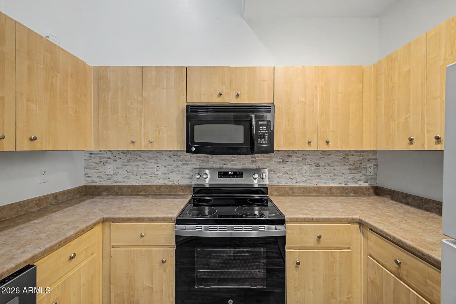 2450 W GLENROSA Avenue 29, Phoenix, AZ 85015 — photo 11 of 28