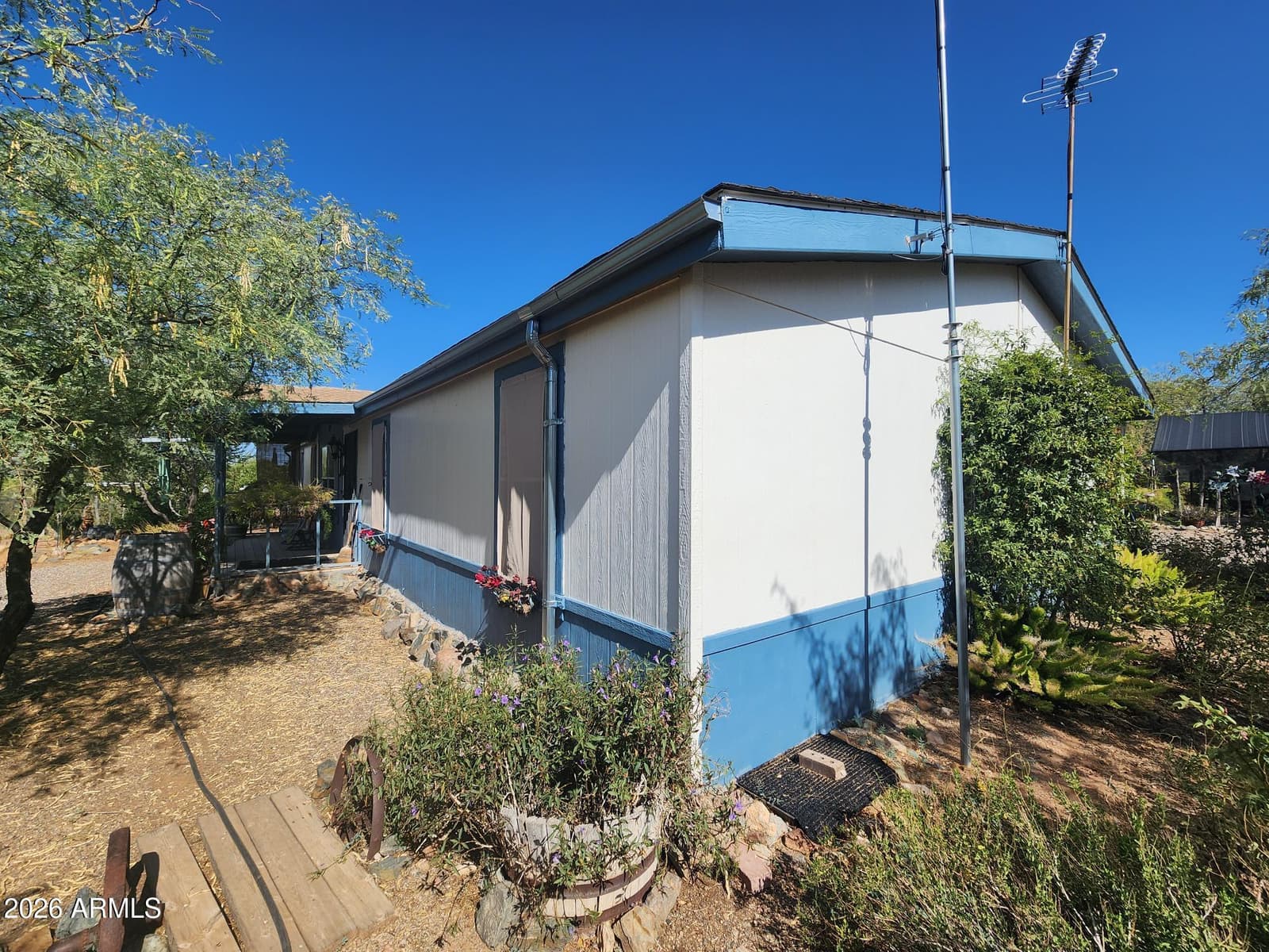 22780 W SUNRISE Road, Congress, AZ 85332 — photo 32 of 72