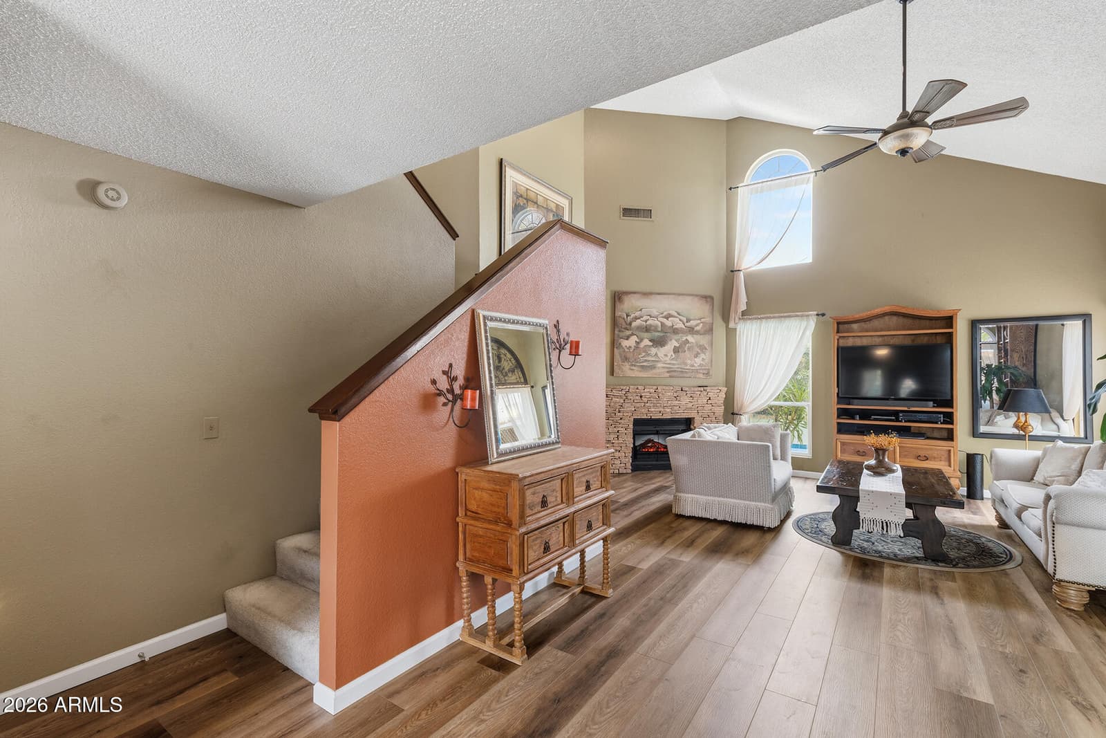 422 E KERRY Lane, Phoenix, AZ 85024 — photo 15 of 68