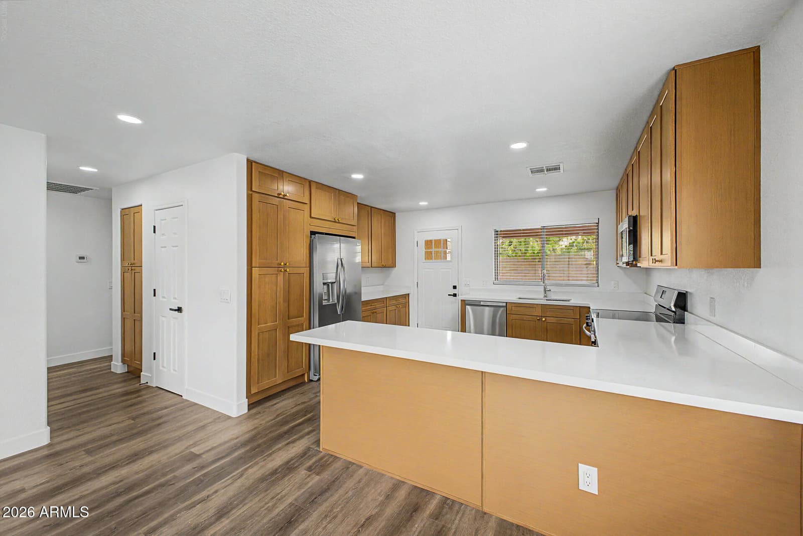 1078 E PIMA Avenue, Apache Junction, AZ 85119 — photo 13 of 39