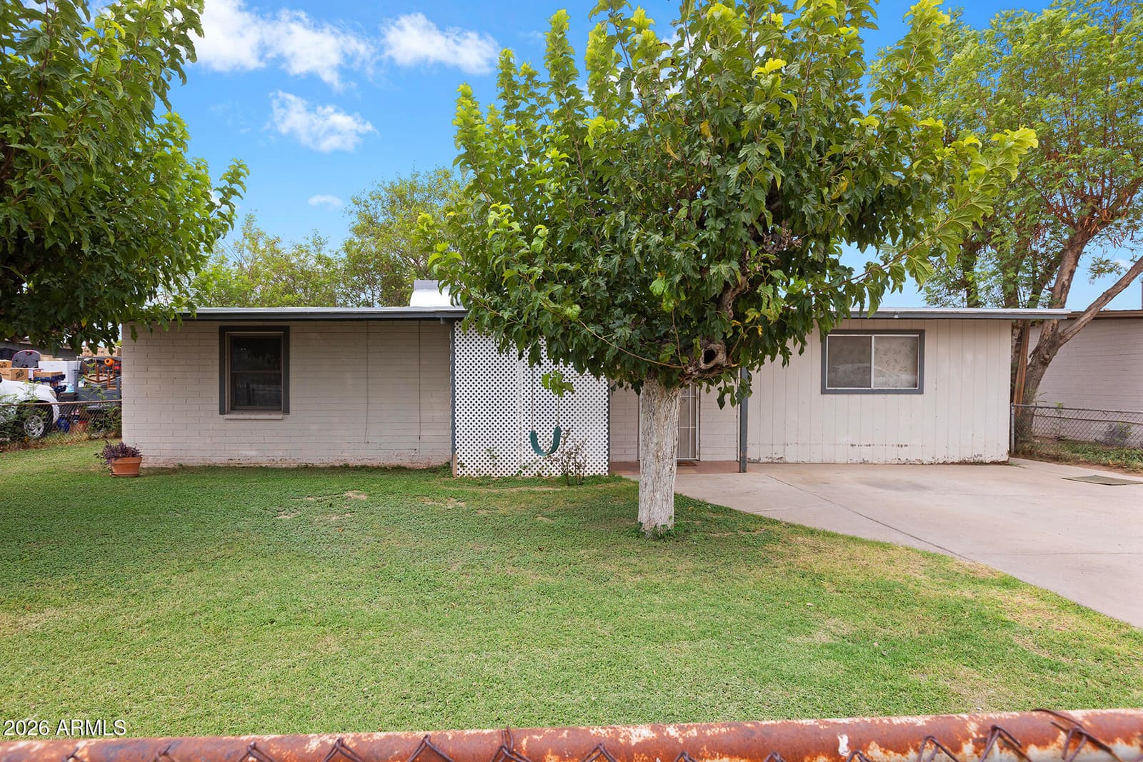 1620 W ROESER Road, Phoenix, AZ 85041 — photo 1 of 40